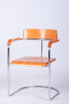 Sillón Bauhaus restaurado, de Vichr a Spol, Cromo, Acero, Haya, Checo, Años 30