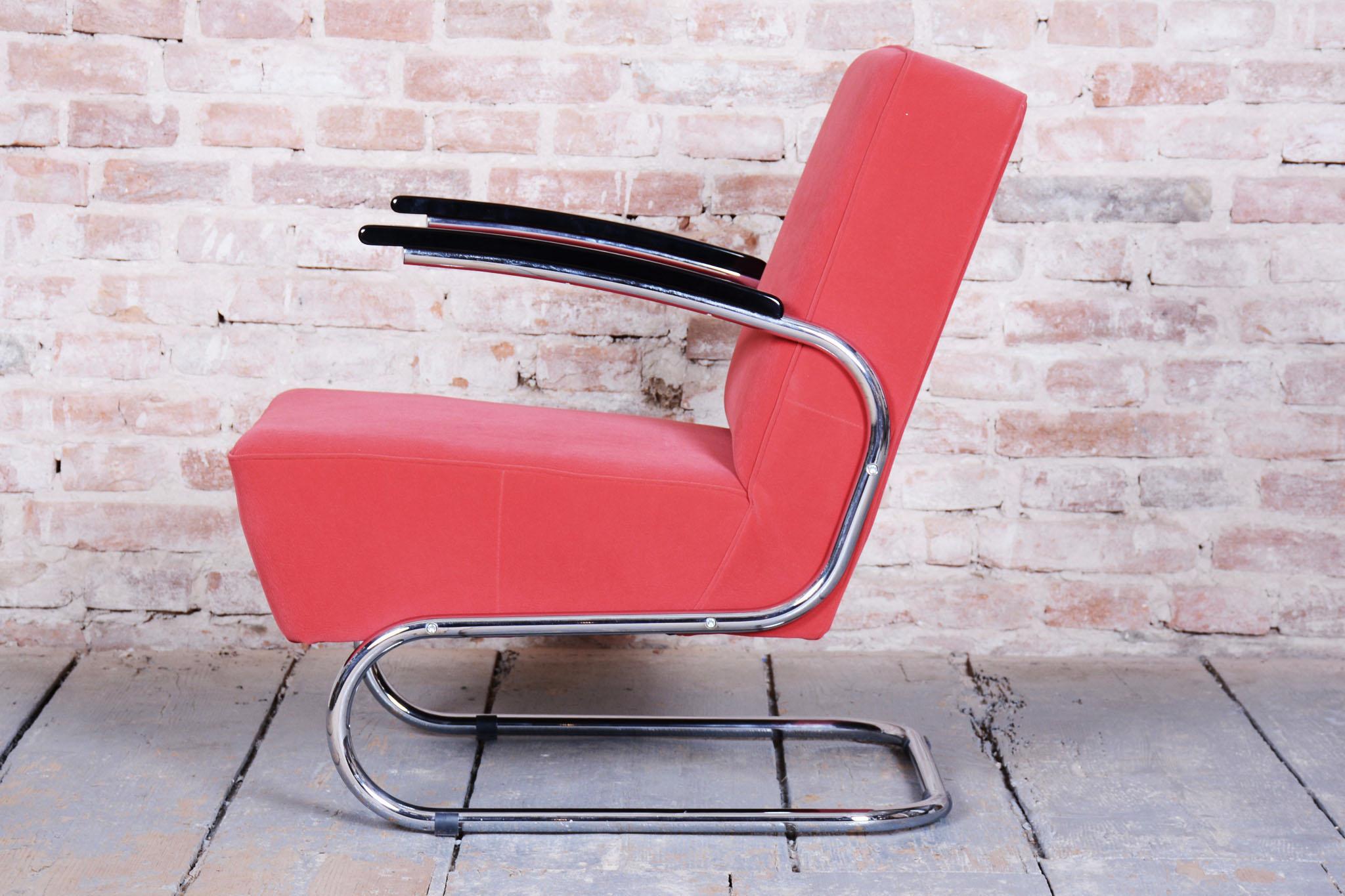 20th Century Restored Bauhaus Armchair, by W. Gispen, Mücke-Melder, Chrome, Czech, 1930s For Sale