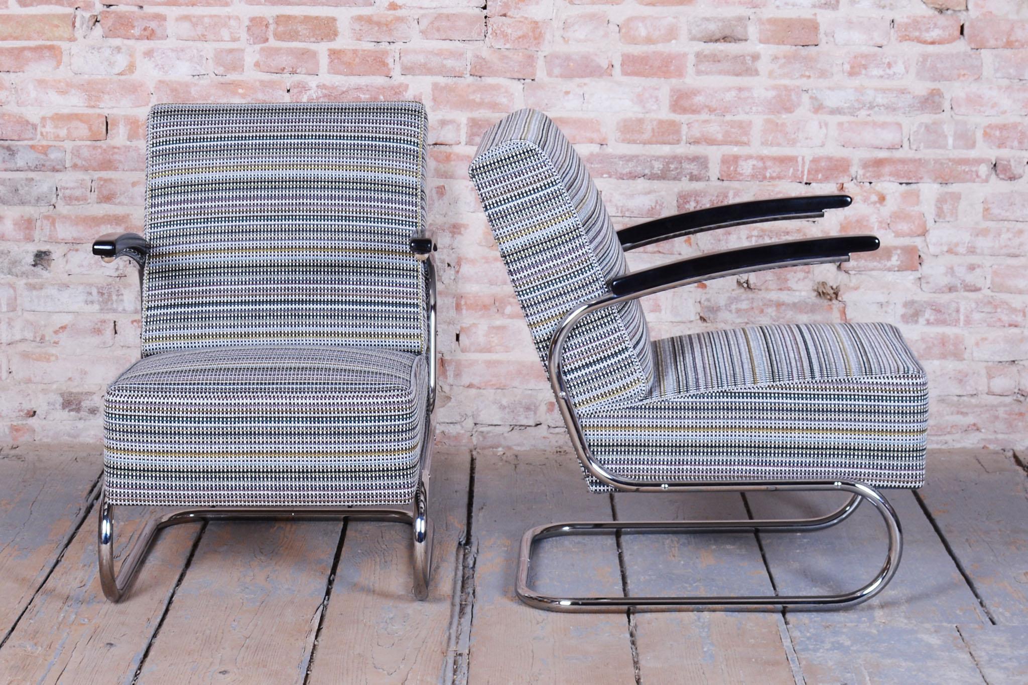 Restored Bauhaus Armchair with Stool, by W. Gispen, Mücke-Melder, Czech, 1930s For Sale 8