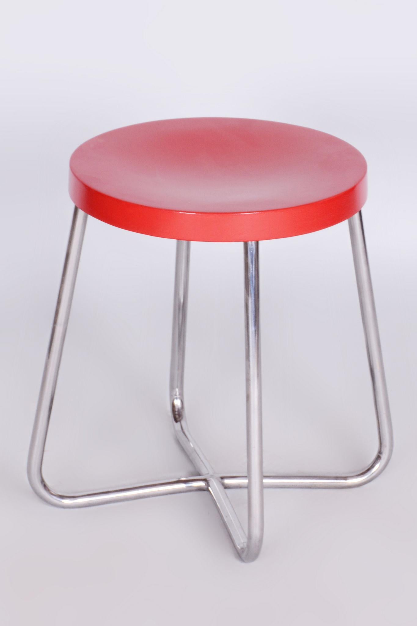 Restored Bauhaus Beech Stool, Chrome-Plated Steel, Czechia, 1930s For Sale 3