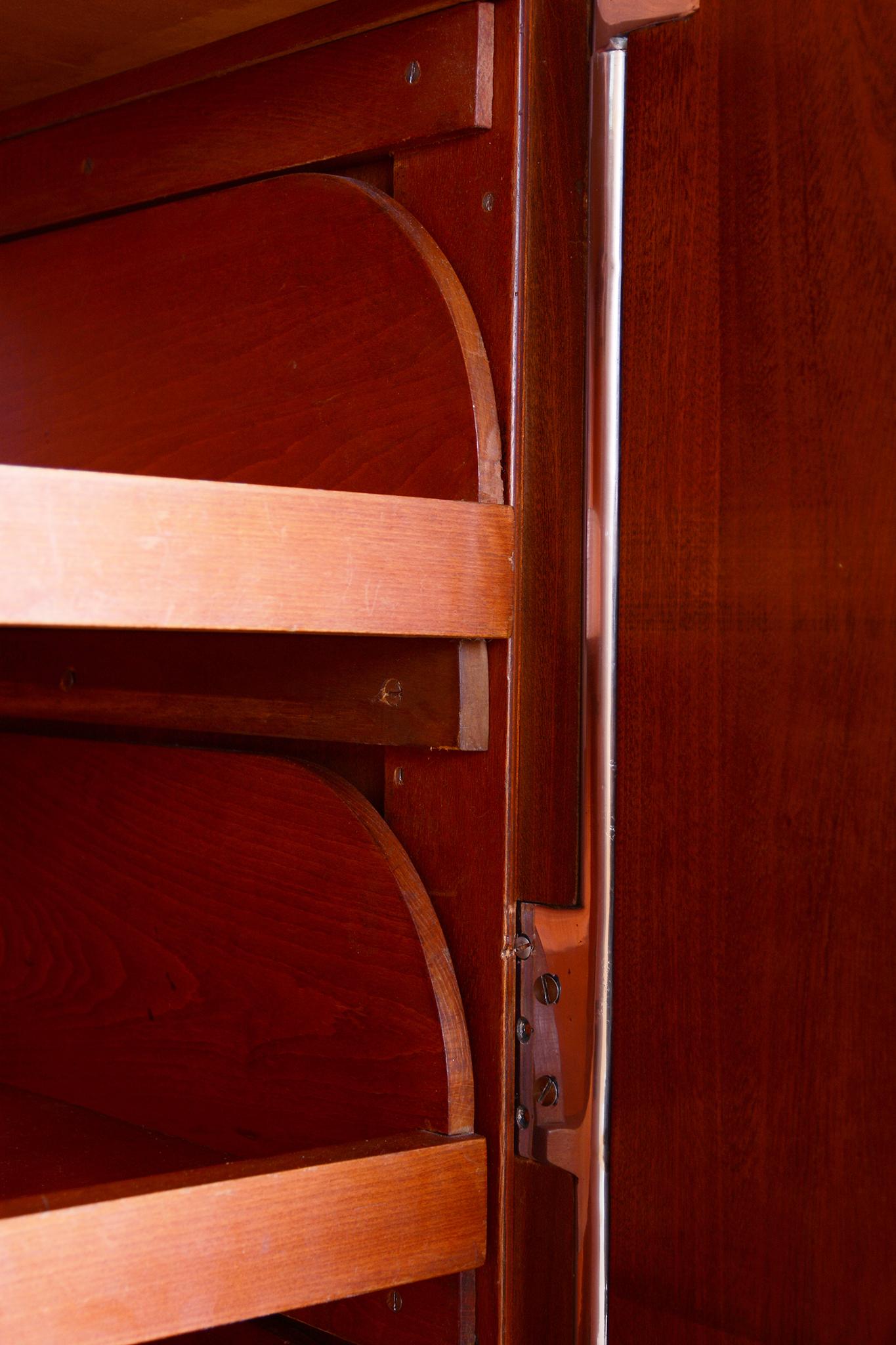 Restaurierter Bauhaus-Schrank, von H.J.Hagemann, Mücke-Melder, Tschechien, 1930er Jahre im Angebot 12