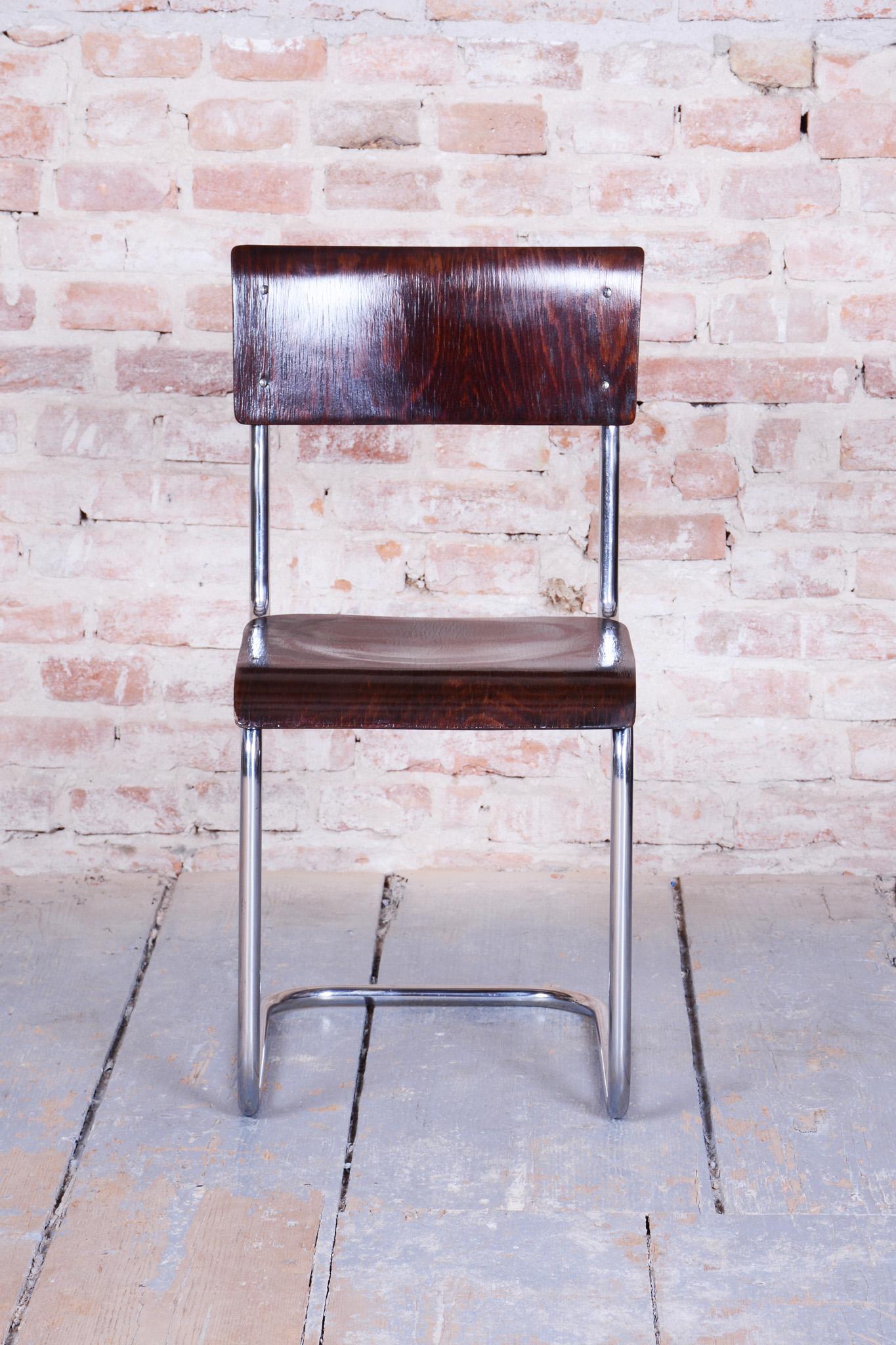 Chaise Bauhaus restaurée de Mart Stam pour R. Slezak, en hêtre, chrome, tchèque, années 1920 Bon état - En vente à Brandys nad Labem, Středočeský kraj