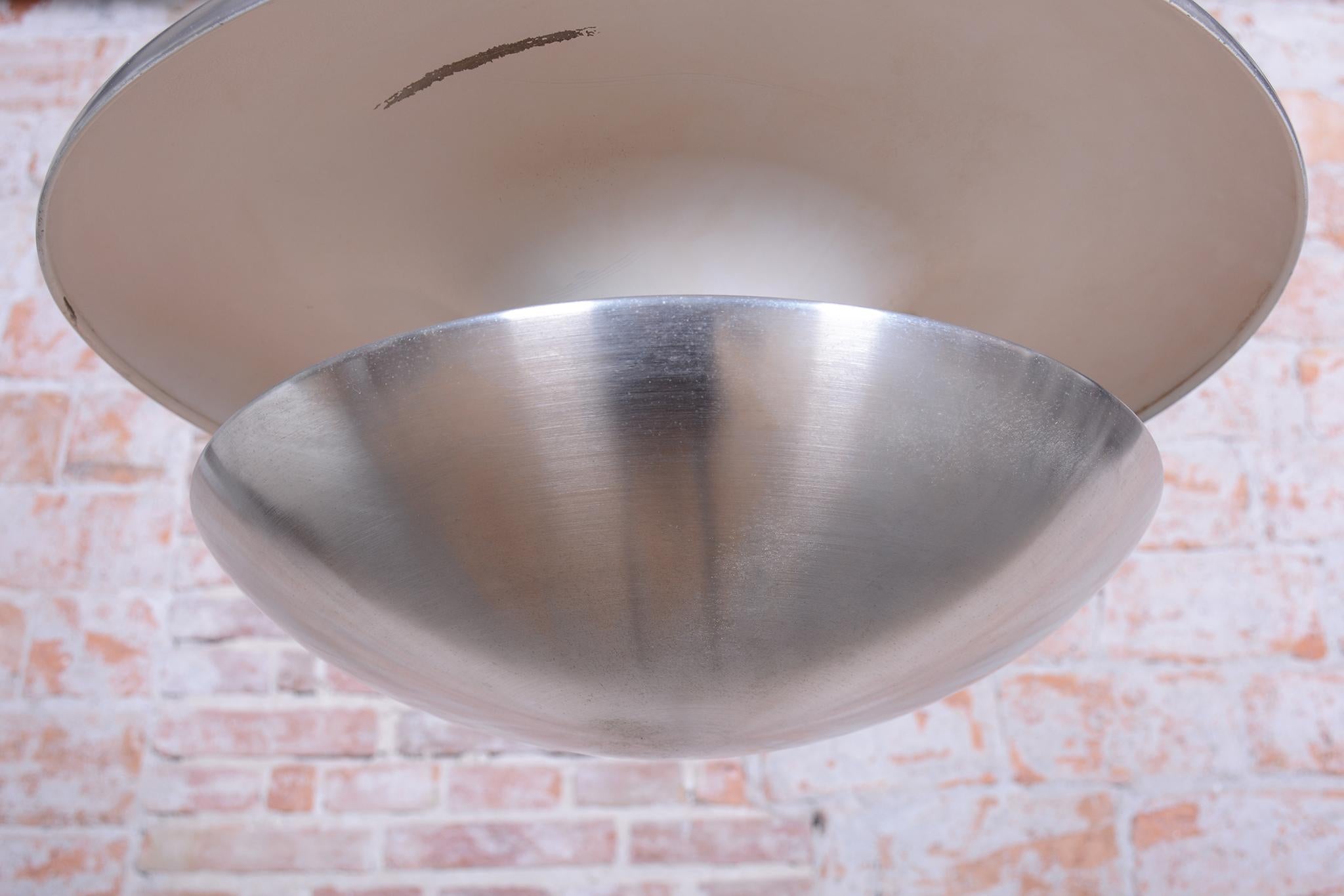 Araña Bauhaus restaurada, de Gispen Rotterdam, aluminio, checa, años 30 en venta 6