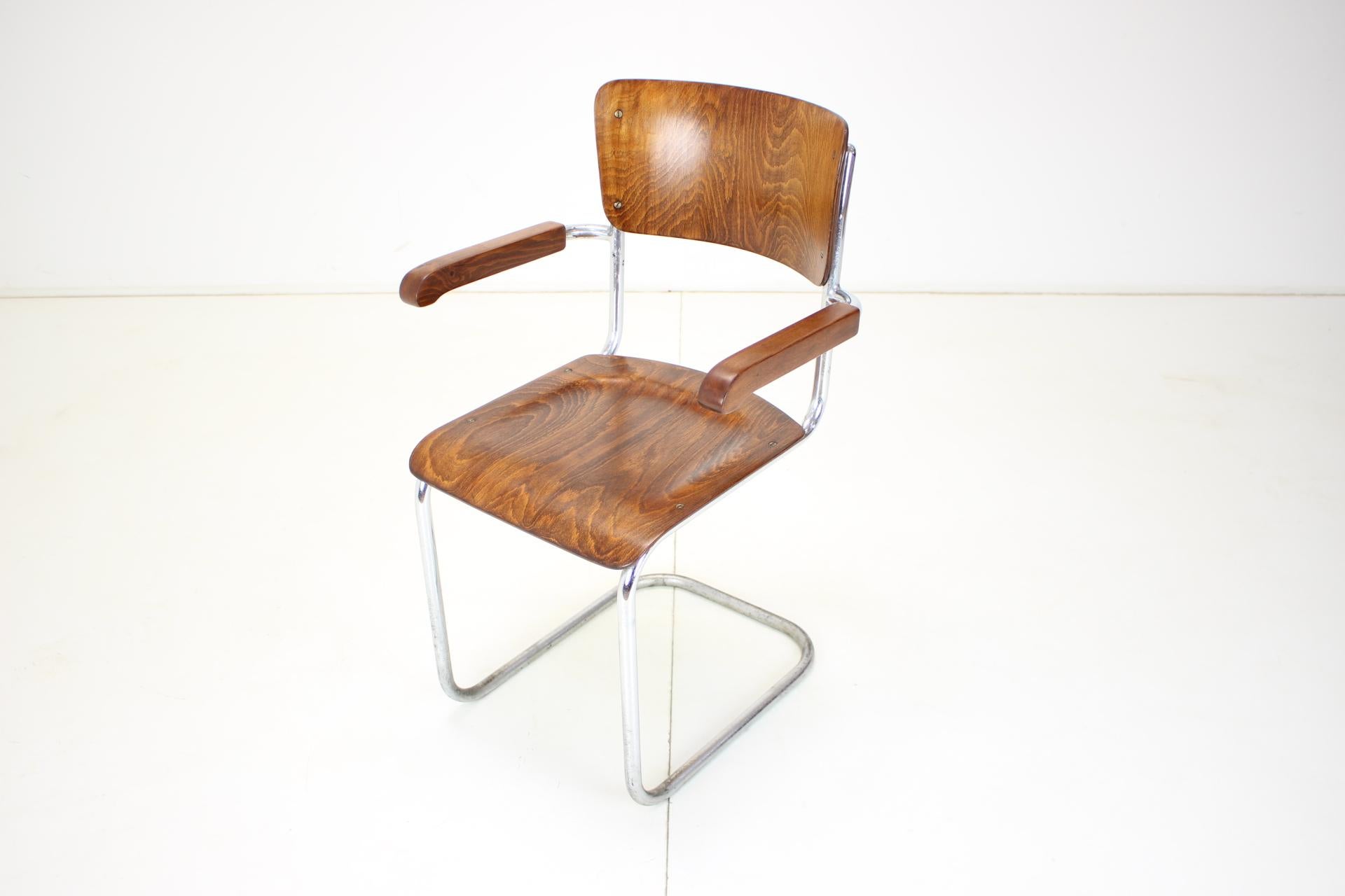 Czech Restored Bauhaus Chrome Chair by Rudolf Vichr Prag, 1930s For Sale