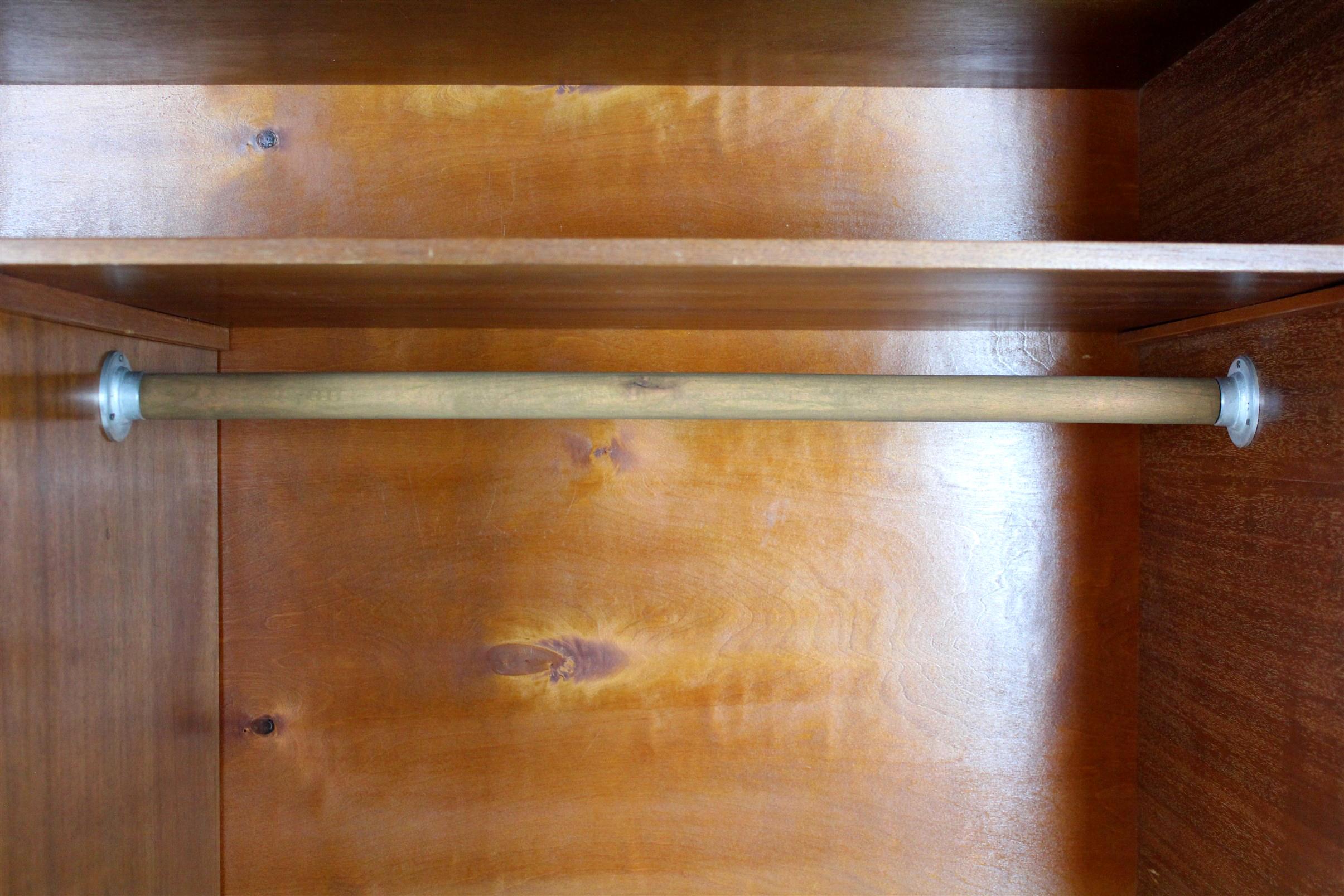 Restaurierter Bauhaus-Kleiderschrank aus verchromtem Stahlrohr von Hynek Gottwald, 1930er Jahre im Angebot 7