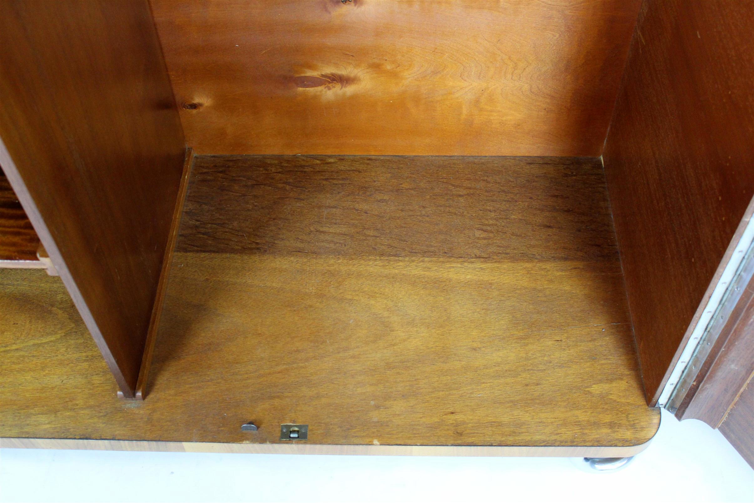 Restaurierter Bauhaus-Kleiderschrank aus verchromtem Stahlrohr von Hynek Gottwald, 1930er Jahre im Angebot 8