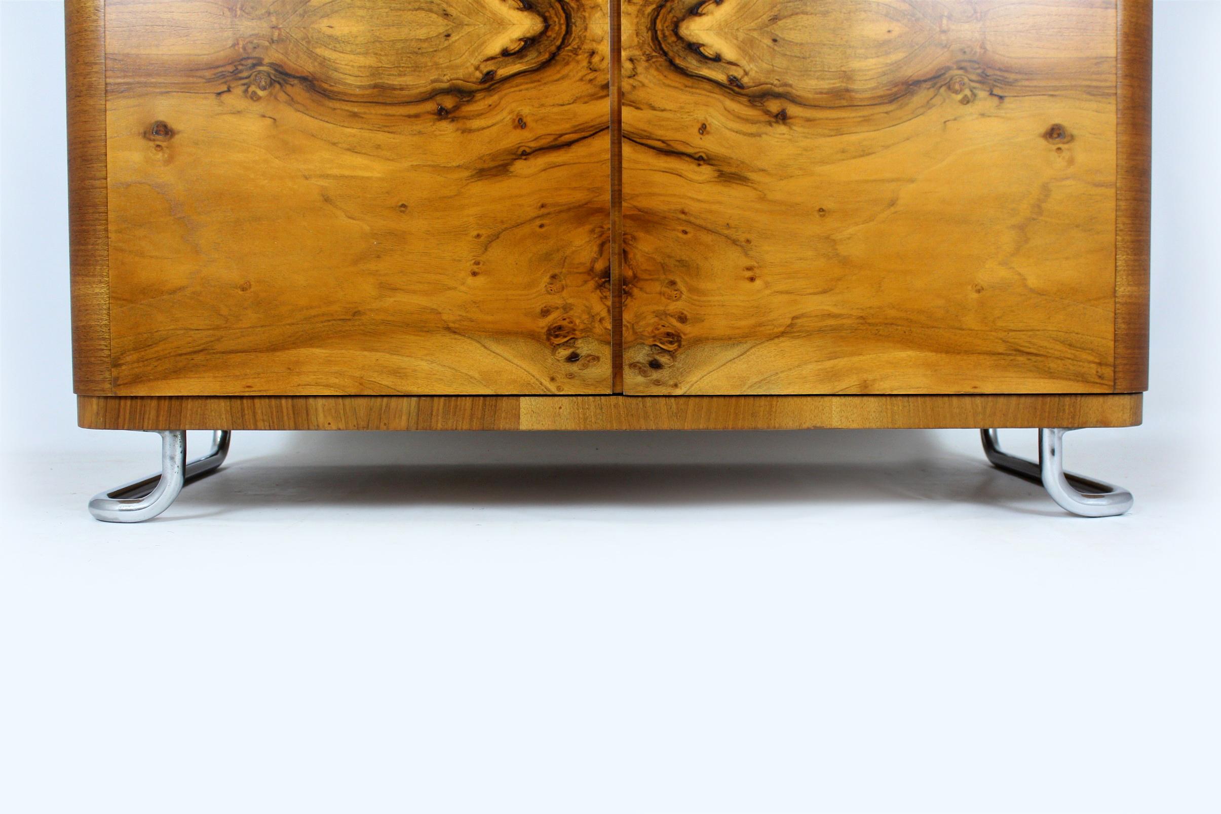 Restaurierter Bauhaus-Kleiderschrank aus verchromtem Stahlrohr von Hynek Gottwald, 1930er Jahre im Angebot 3