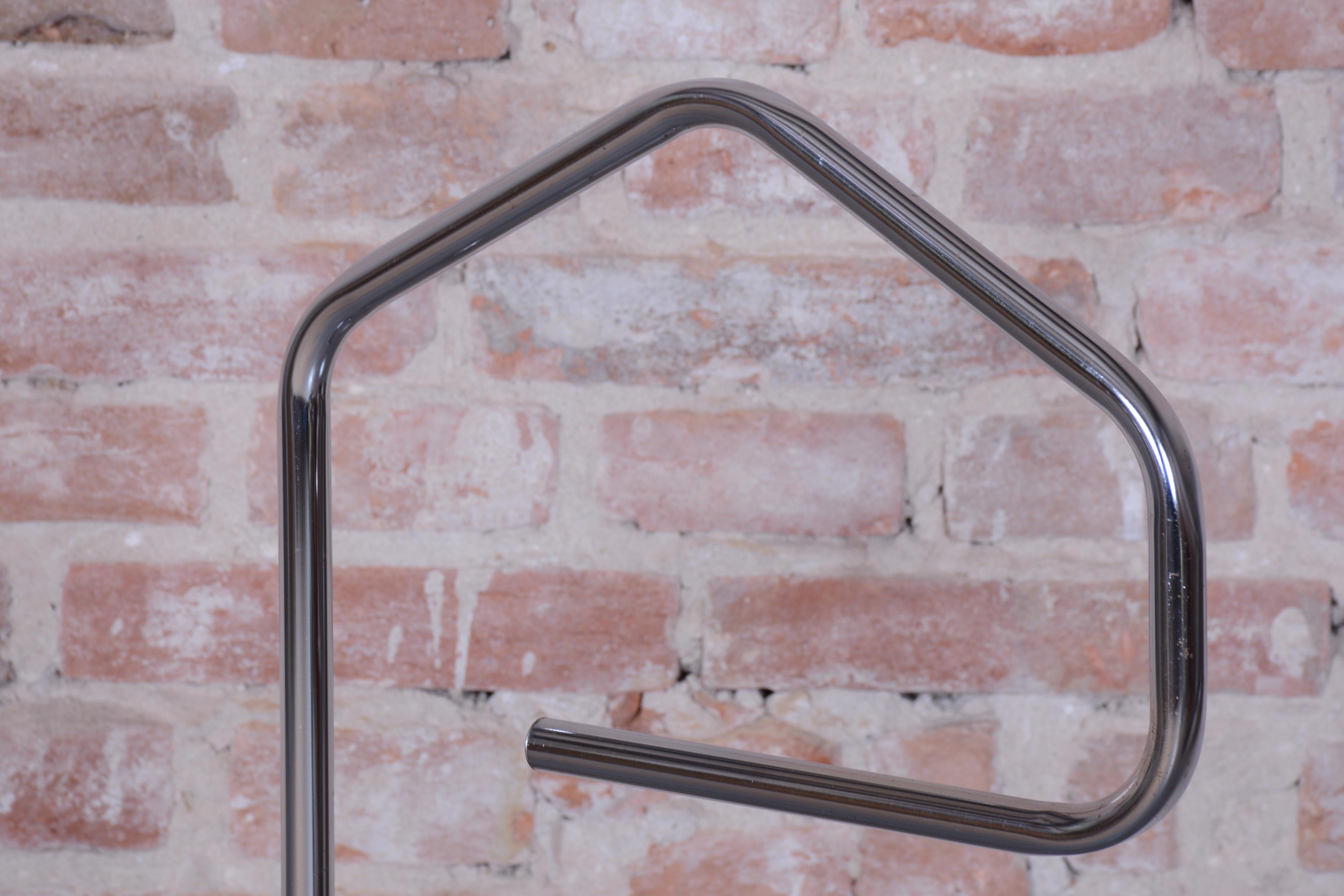 Restored Bauhaus Clothes Valet, Chrome-Plated Steel, Czech, 1930s For Sale 3