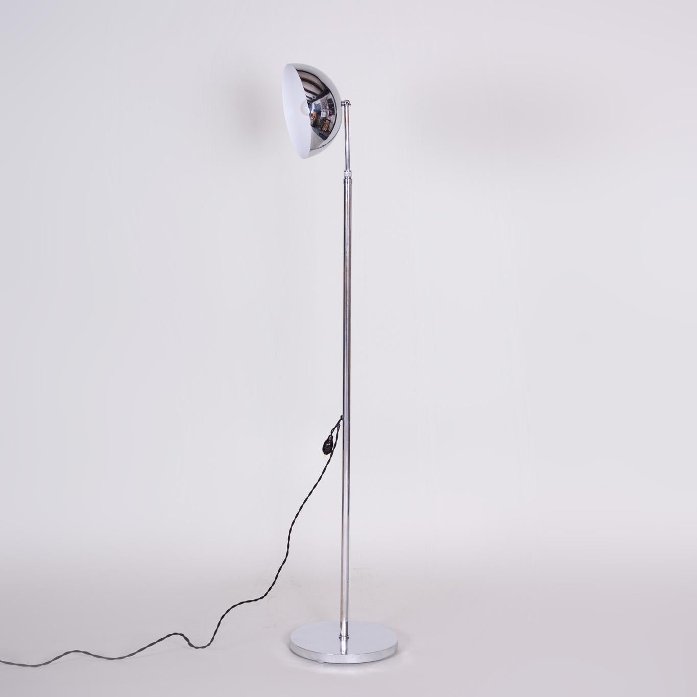 Mid-20th Century Restored Bauhaus Floor Lamp Made in the 1930s, Made Out of Chrome Plated Steel For Sale
