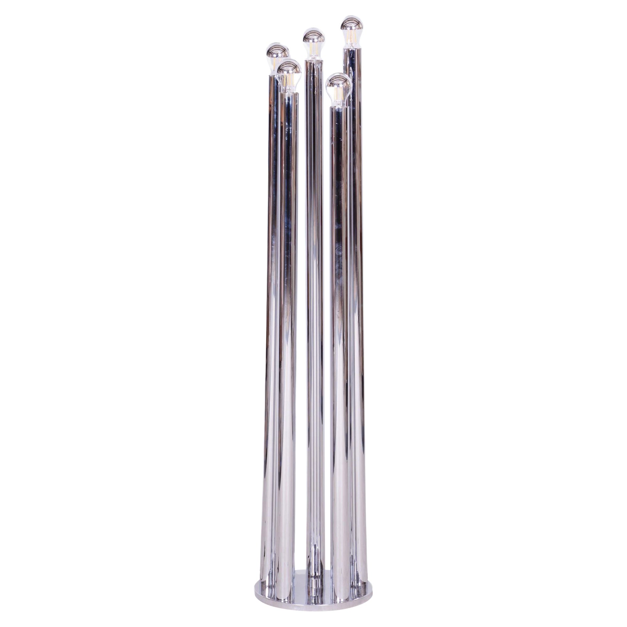 Lampadaire Bauhaus restauré, Design/One, Chrome, France, années 1950 en vente