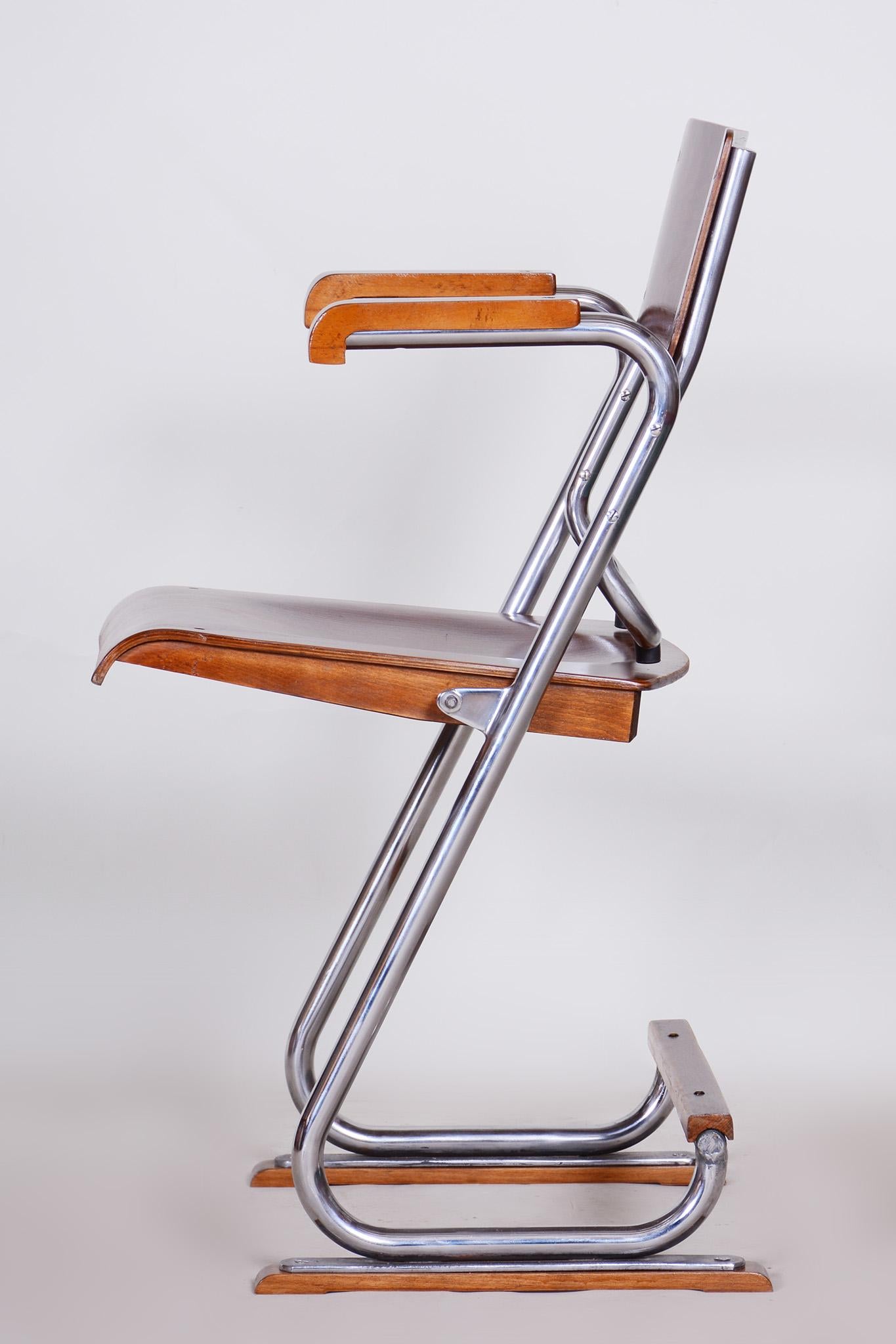 Chrome Chaise pliante Bauhaus restaurée, contreplaqué de hêtre, polonaise revisitée, République tchèque, années 1930 en vente