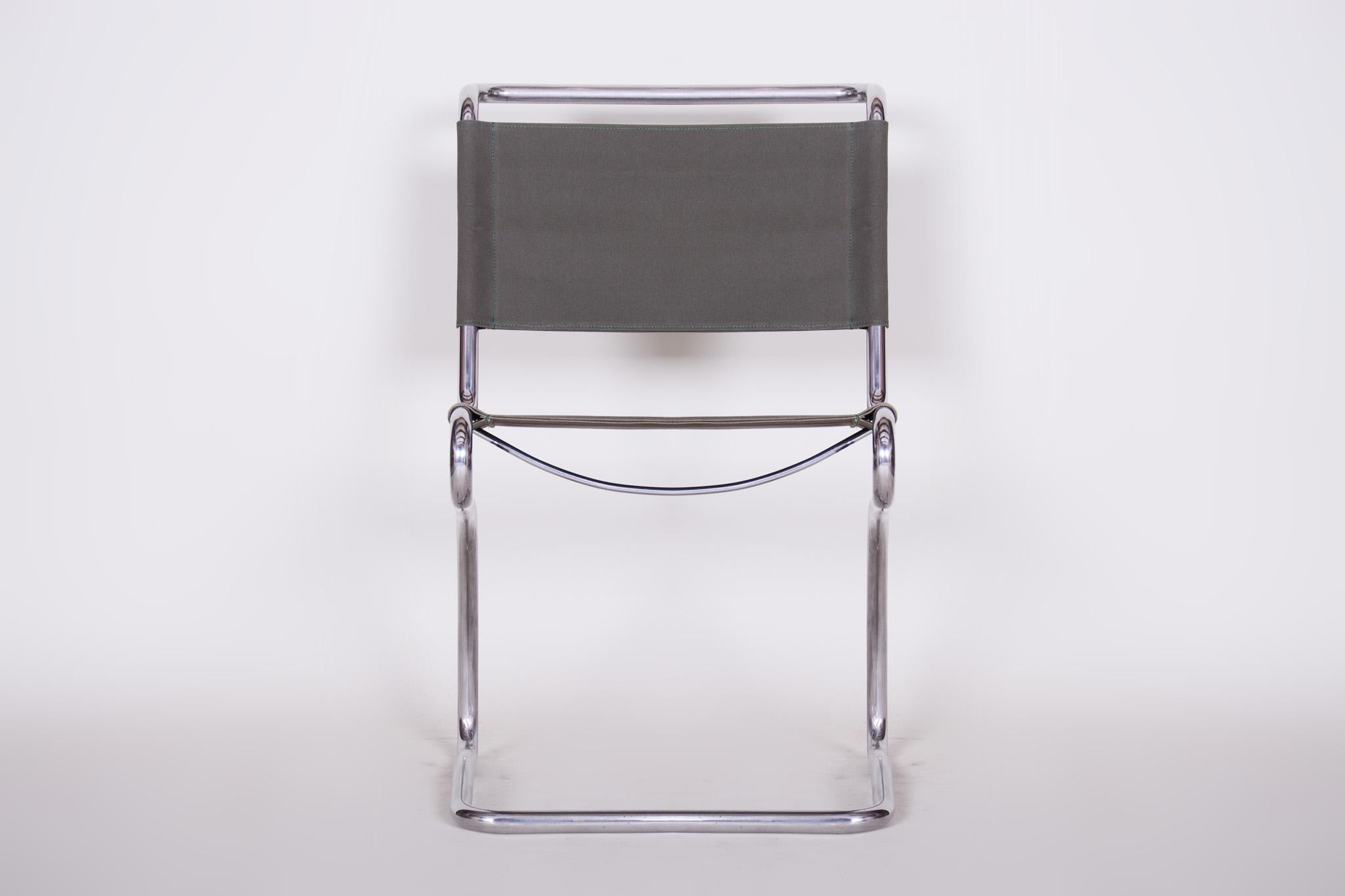 Restored Bauhaus H79 Chair, by J. Halabala, UP Zavody, Chrome, Czech, 1930s In Good Condition For Sale In Horomerice, CZ