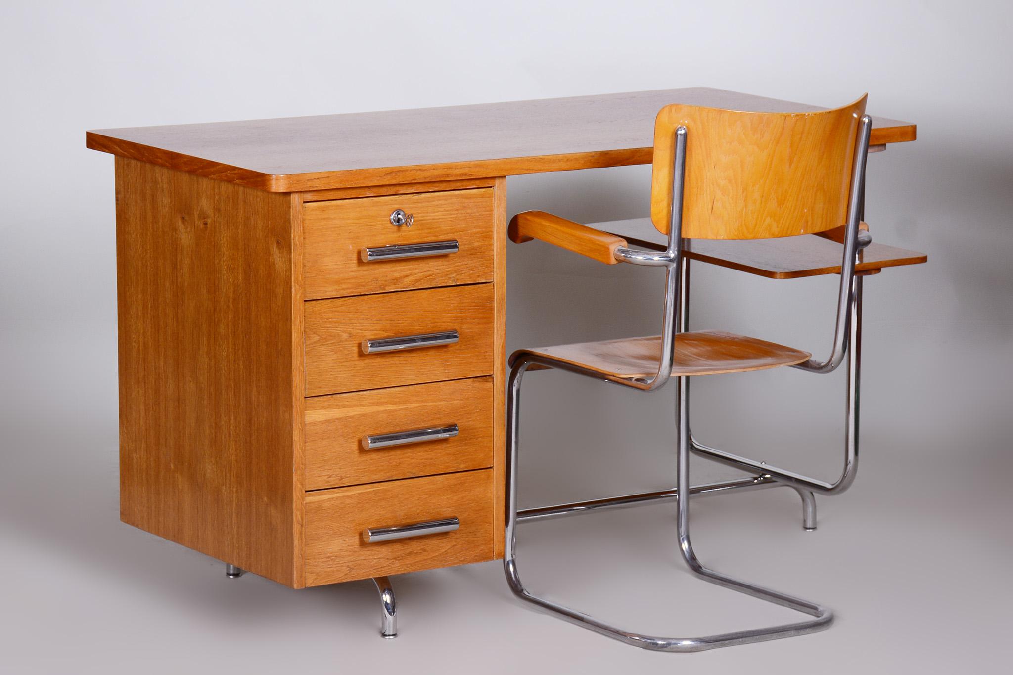 Chrome Restored Bauhaus Oak Writing Desk, Jindrich Halabala, UP Zavody, 1930s, Czechia For Sale