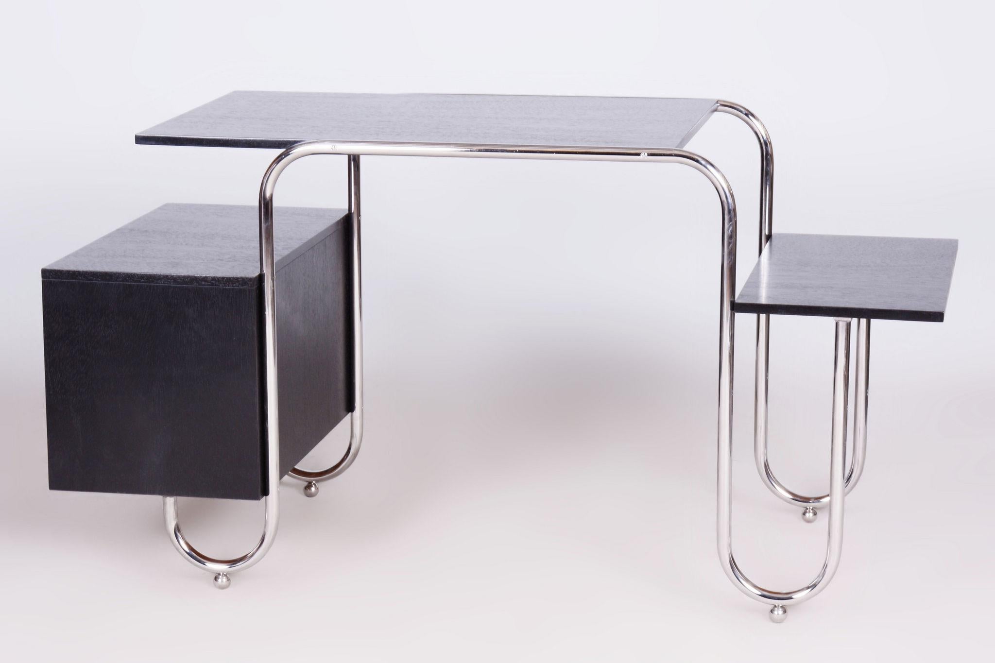 Restored Bauhaus Oak Writing Desk, Robert Slezak, Chrome, Steel, Czechia, 1930s For Sale 1