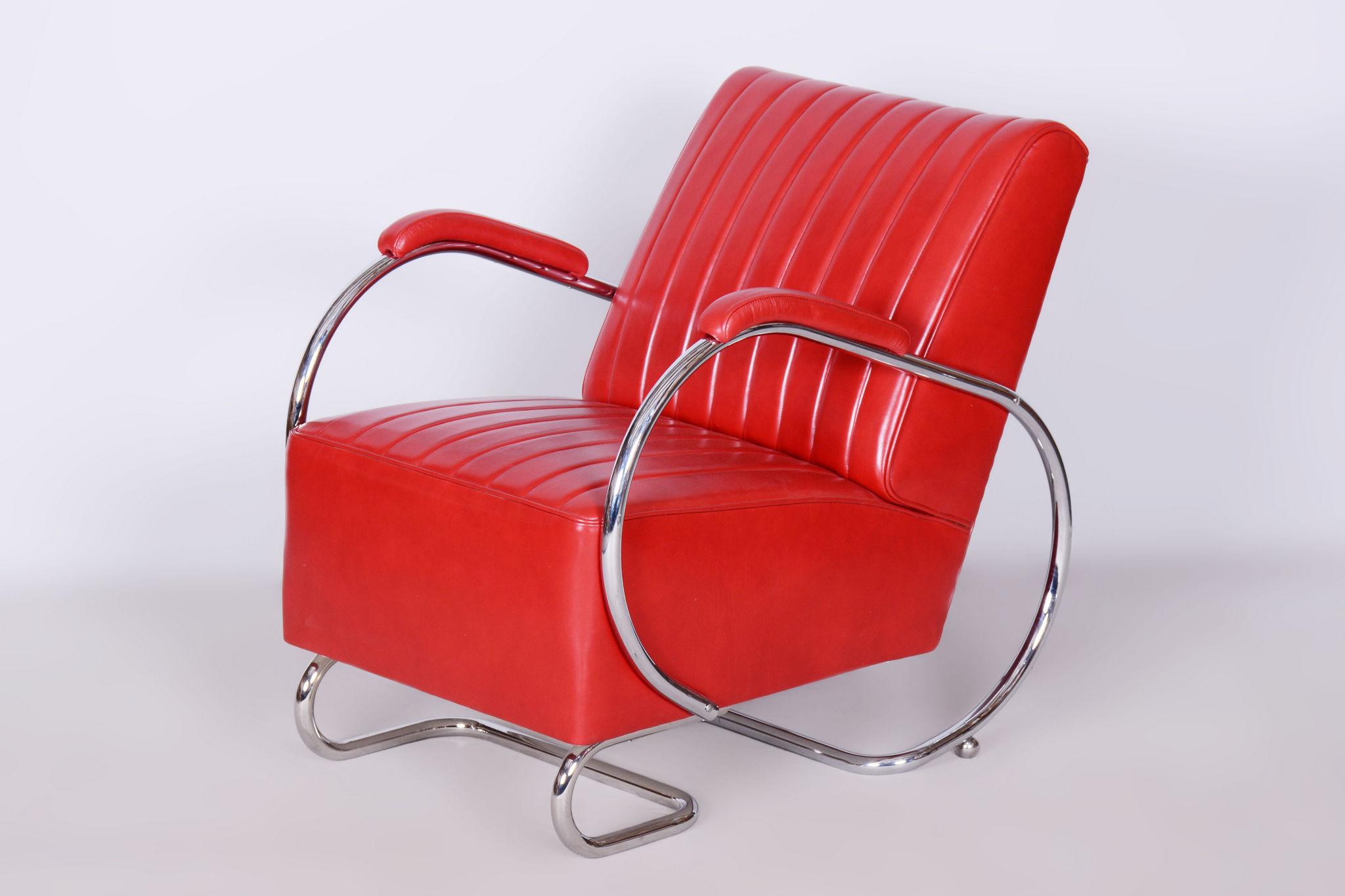 Paire de fauteuils Bauhaus restaurés, par Hynek Gottwald, cuir, tchèque, années 1930 Bon état - En vente à Horomerice, CZ