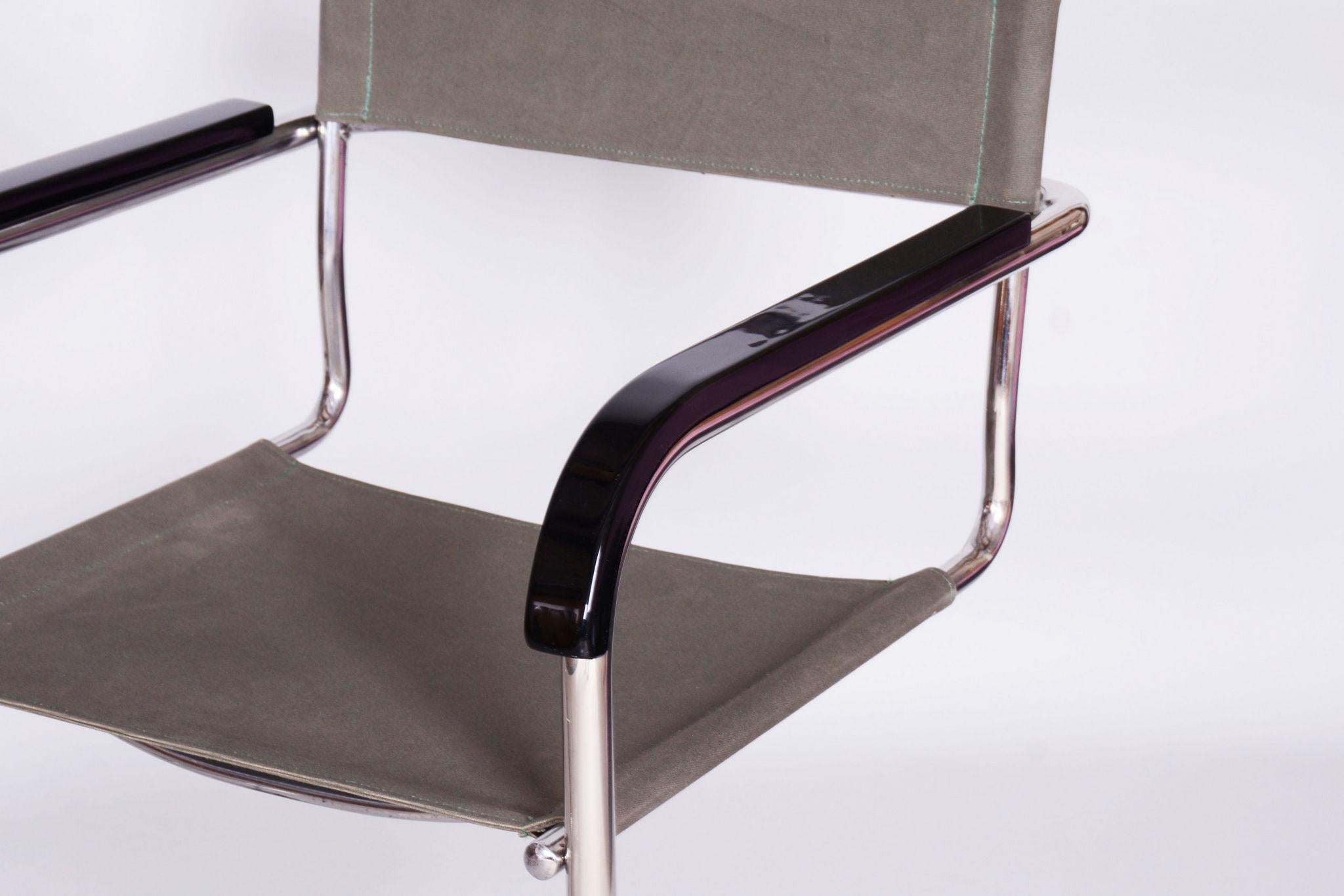 Restored Bauhaus Pair of Armchairs, by Thonet, by Marcel Breuer, Czech, 1930s For Sale 1