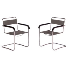 Pareja de sillones Bauhaus restaurados, de Thonet, por Marcel Breuer, República Checa, años 30
