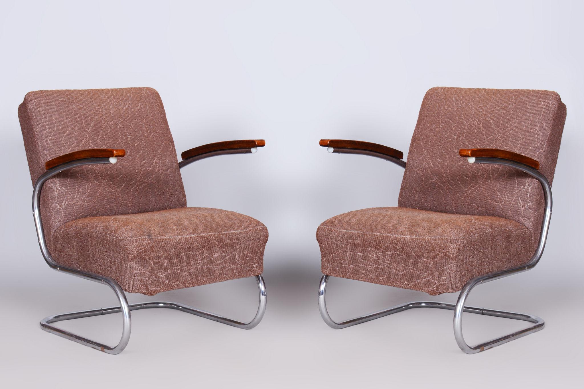 Restored Bauhaus Pair of Brown Armchairs by Mücke - Melder.

Period: 1930-1939
Maker: Mücke - Melder
Source: Czechia (Czechoslovakia)

According to the original process, our professional refurbishing team in Czechia has restored and reupholstered