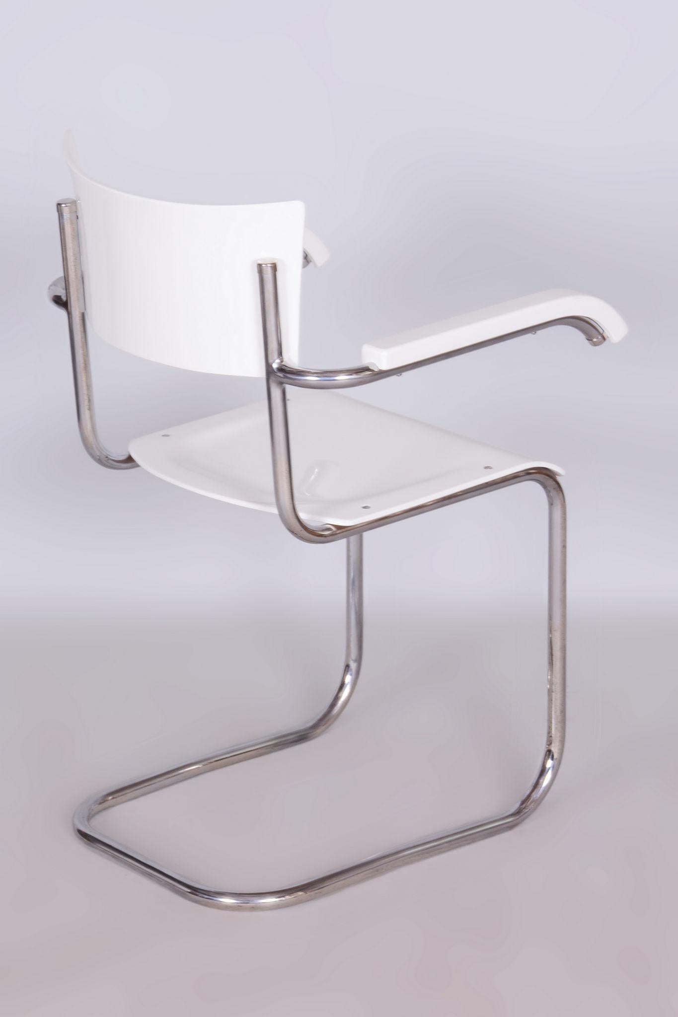 Restored Bauhaus Pair of Chairs, by Mart Stam, Chrome, Germany, 1930s For Sale 2