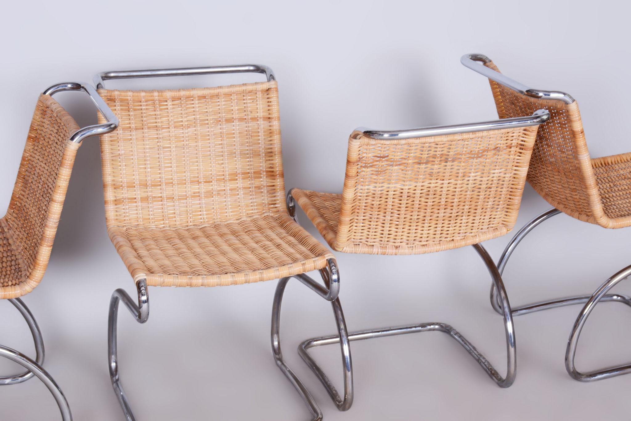 Restored Bauhaus Set of Chairs, J. Halabala, UP Zavody, Chrome, Czechia, 1930s For Sale 6