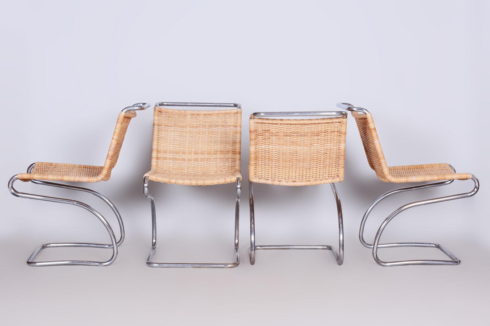 Restored Bauhaus Set of Chairs, J. Halabala, UP Zavody, Chrome, Czechia, 1930s For Sale 7