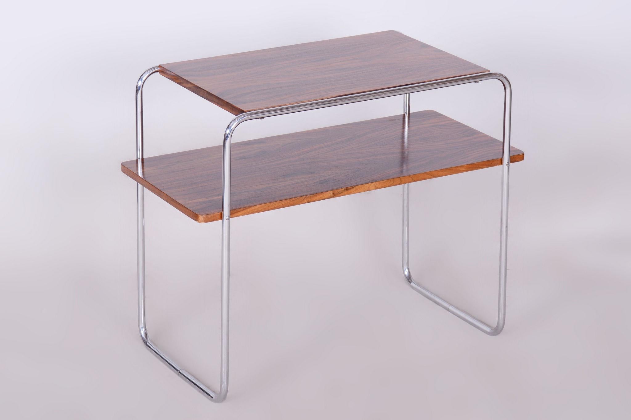 Restored Bauhaus Side Table, Hynek Gottwald, Walnut, Chrome, Czechia, 1930s For Sale 2