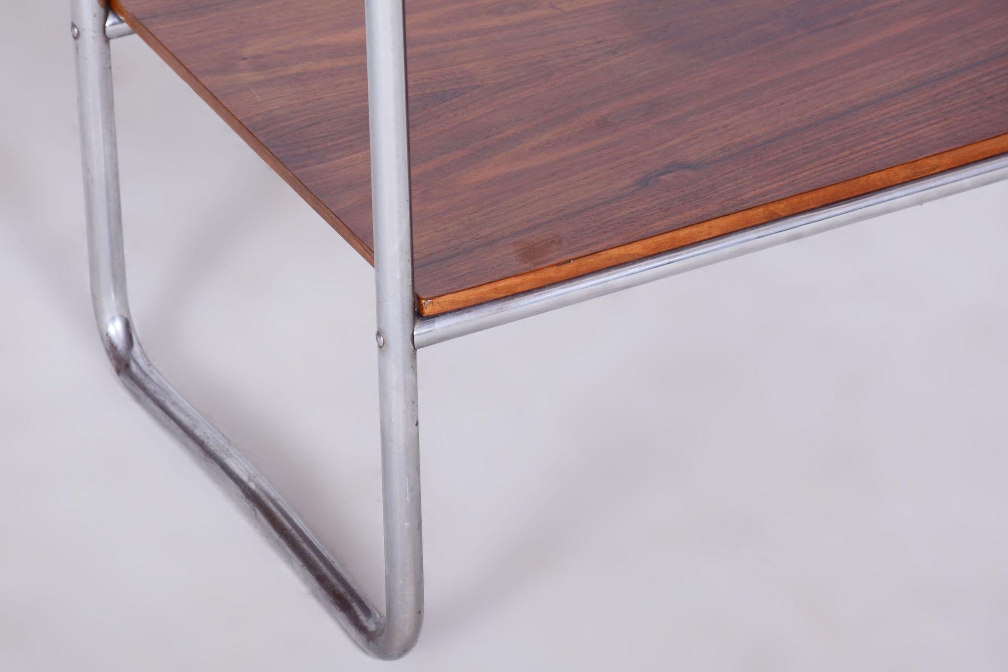 Restored Bauhaus Side Table, Walnut, Chrome-Plated Steel, Czech, 1930s For Sale 5
