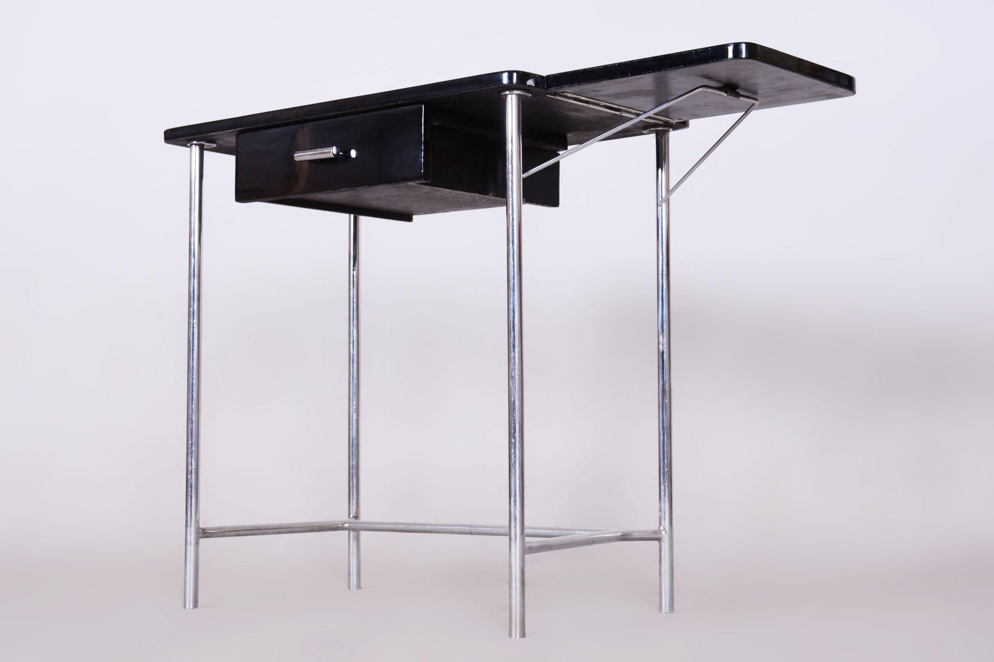 Restored Bauhaus Small Dissociative Table, by Mücke-Melder, Chrome, Czech, 1930s For Sale 2