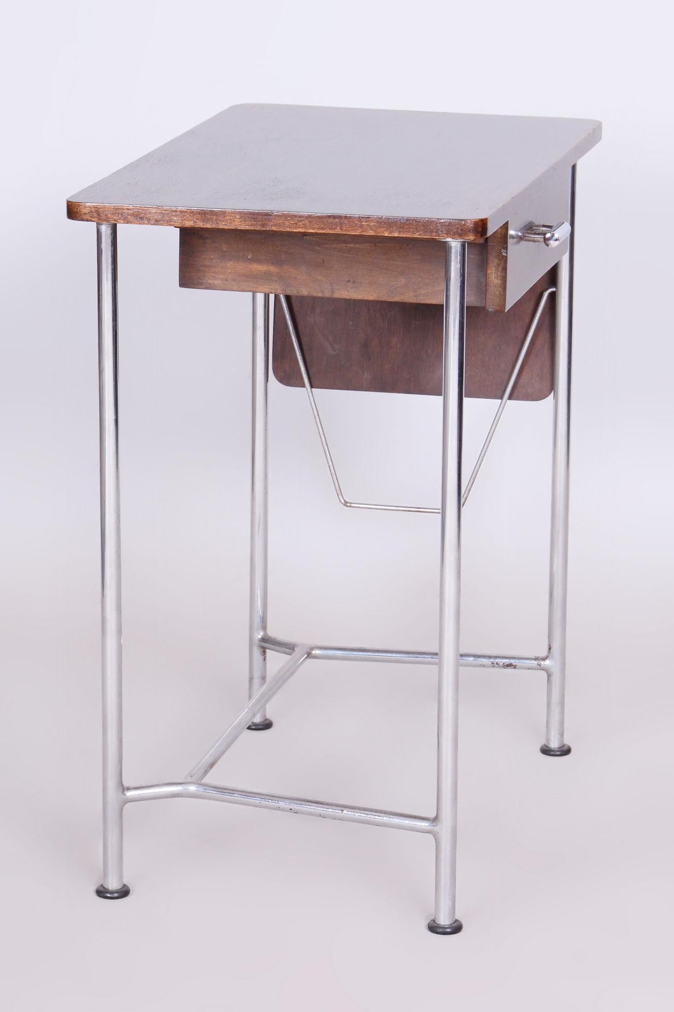 Steel Restored Bauhaus Small Oak Writing Desk, Mücke Melder, Chrome, Czechia, 1930s For Sale