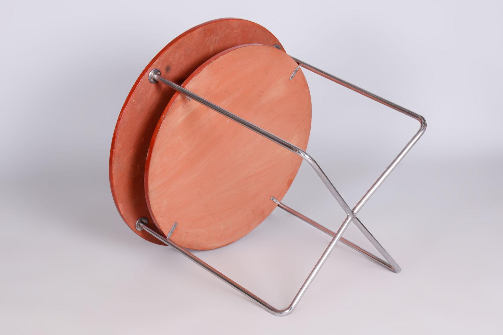 Mid-20th Century Restored Bauhaus Small Round Table, Chrome-Plated Steel, Czechia, 1930s For Sale