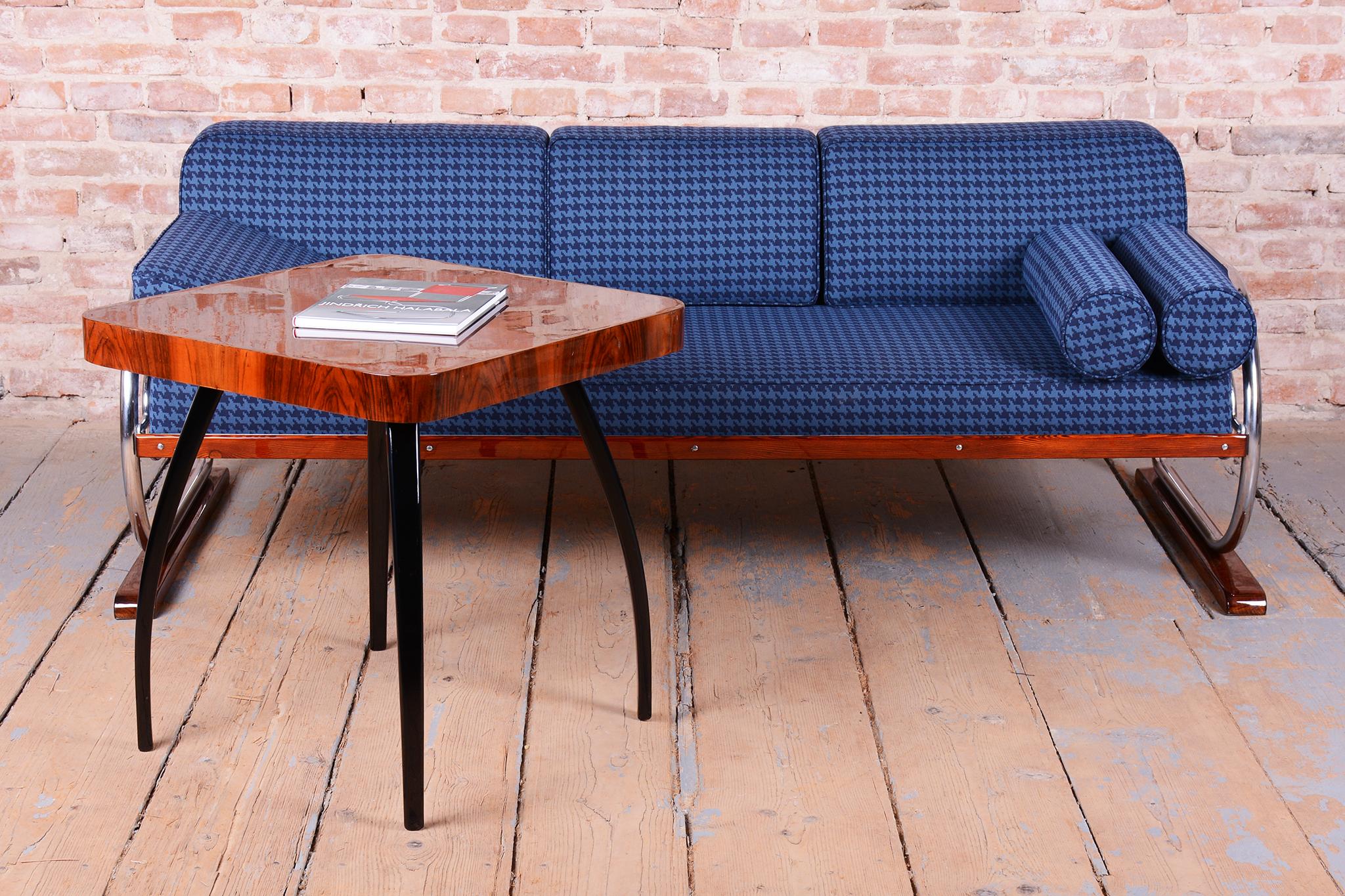 Restored Bauhaus Sofa, by Robert Slezak, Chrome, Beech, Polished, Czech, 1930s For Sale 12