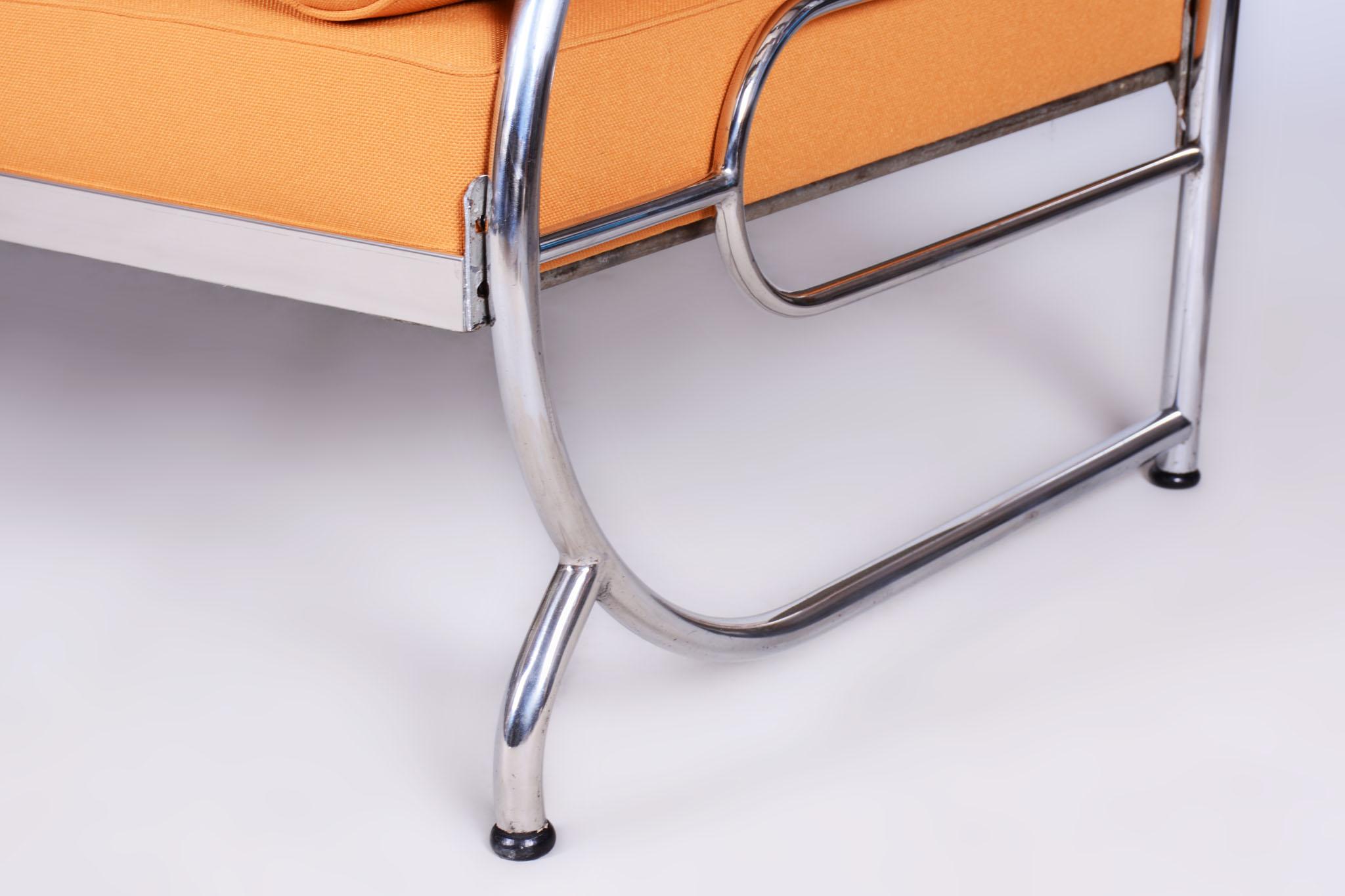 Restored Bauhaus Sofa, by Robert Slezak, Chrome, Quality Fabric, Czech, 1930s For Sale 3