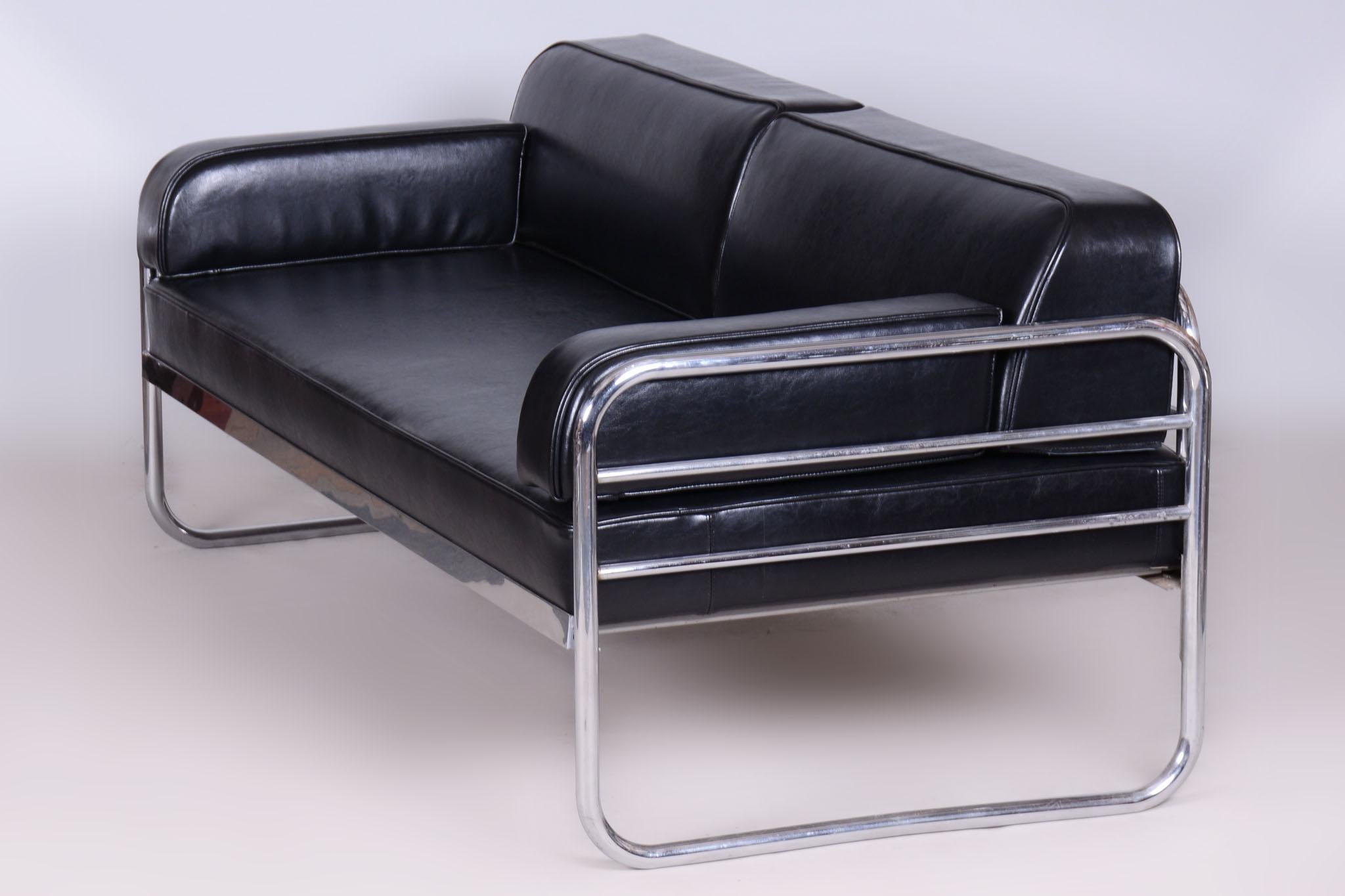Canapé Bauhaus restauré de Vichr a Spol., chrome, cuir, tchèque, années 1930 en vente 6