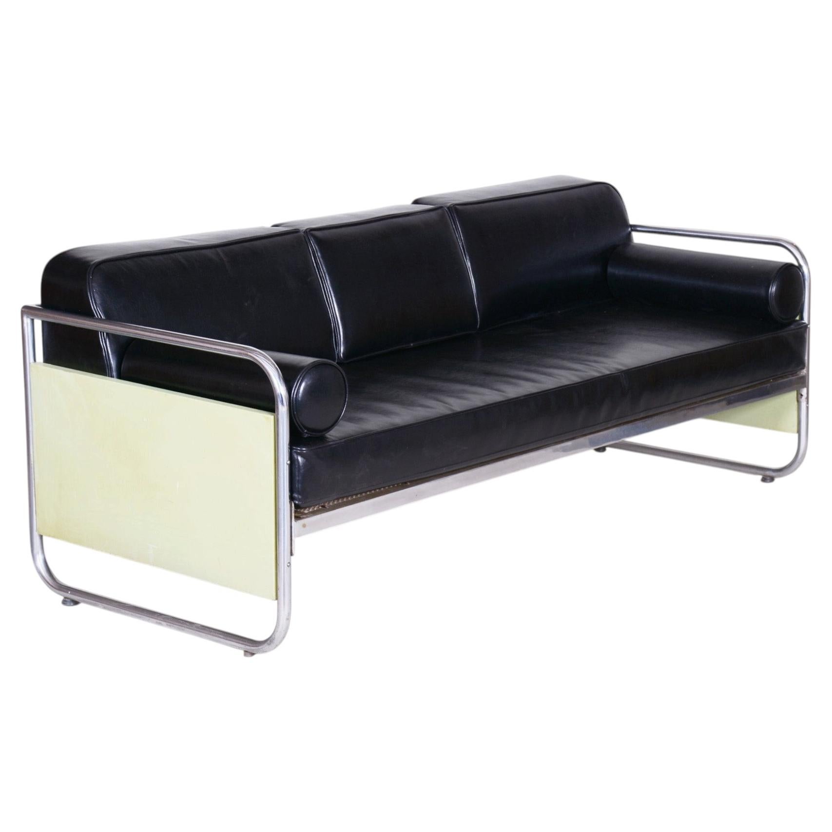 Restored Bauhaus Sofa, by Vichr a Spol., Chrome, Leather, Czech, 1930s