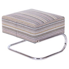 Restaurierter Bauhaus-Hocker, von Robert Slezák, verchromter Stahl, Tschechien, 1930er Jahre
