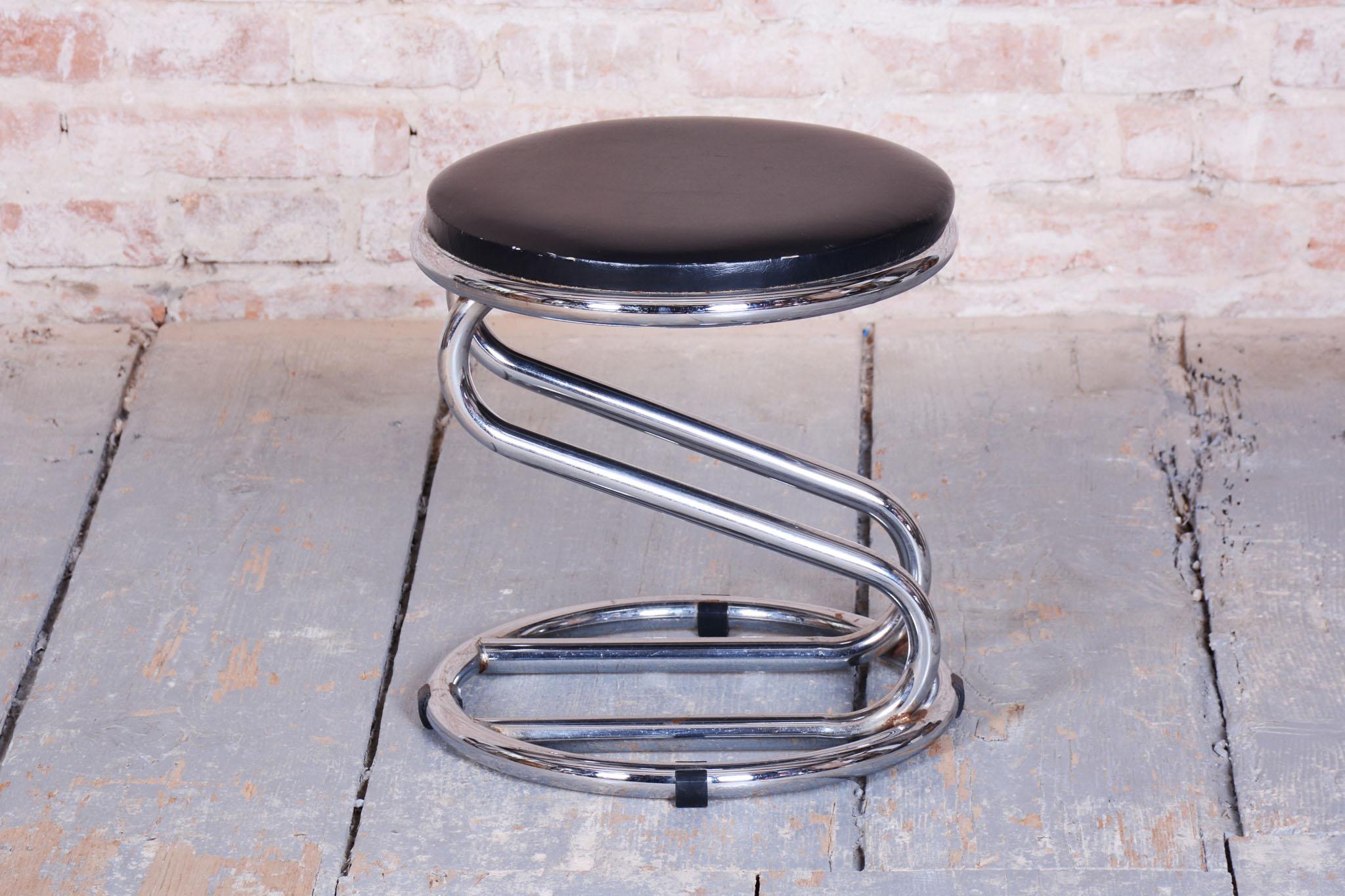Restaurierter Bauhaus-Hocker, verchromter Stahl, Lederette, Geman, 1950er Jahre im Zustand „Gut“ im Angebot in Brandys nad Labem, Středočeský kraj