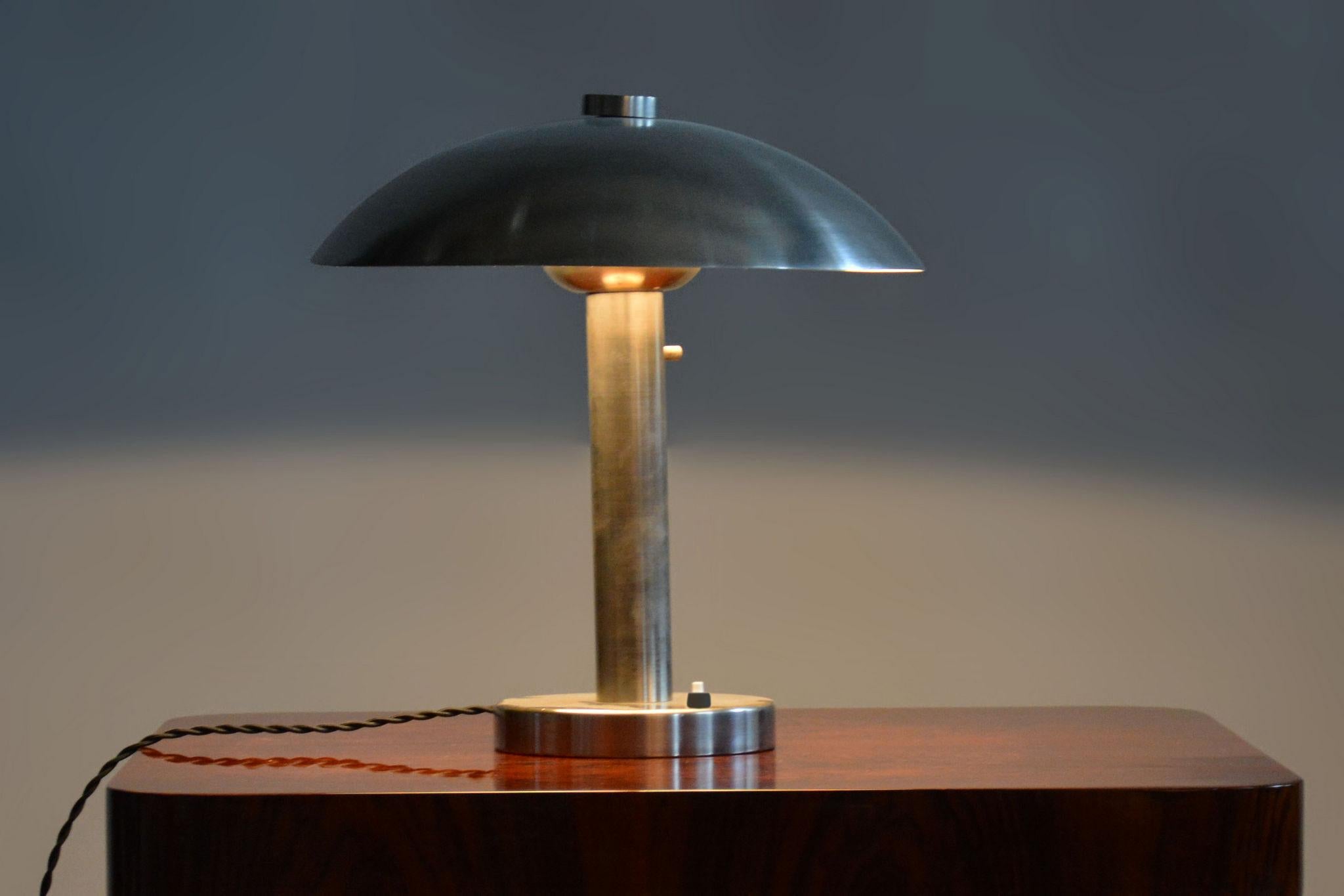 Restored Bauhaus Table Lamp, by Franta Anýž, New Electrification, Czech, 1920s For Sale 2