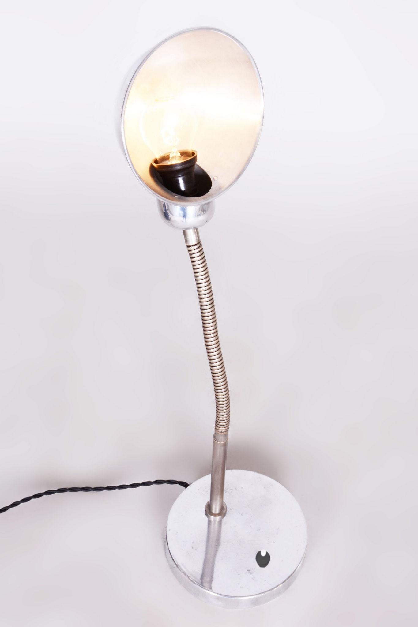 Restored Bauhaus Table Lamp, New Electrification, Chrome, Czech, 1930s For Sale 3