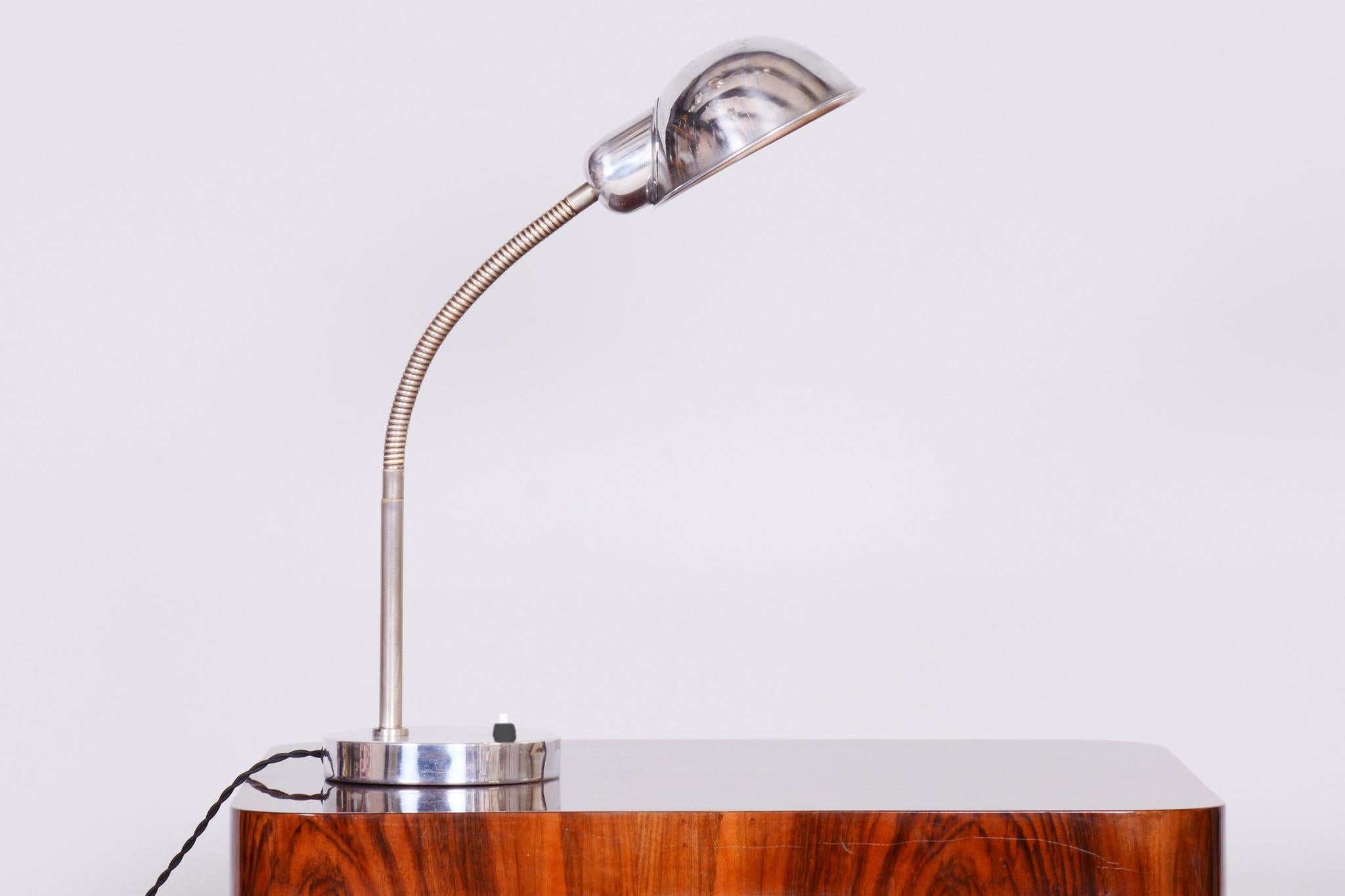 Restored Bauhaus Table Lamp, New Electrification, Chrome, Czech, 1930s For Sale 4