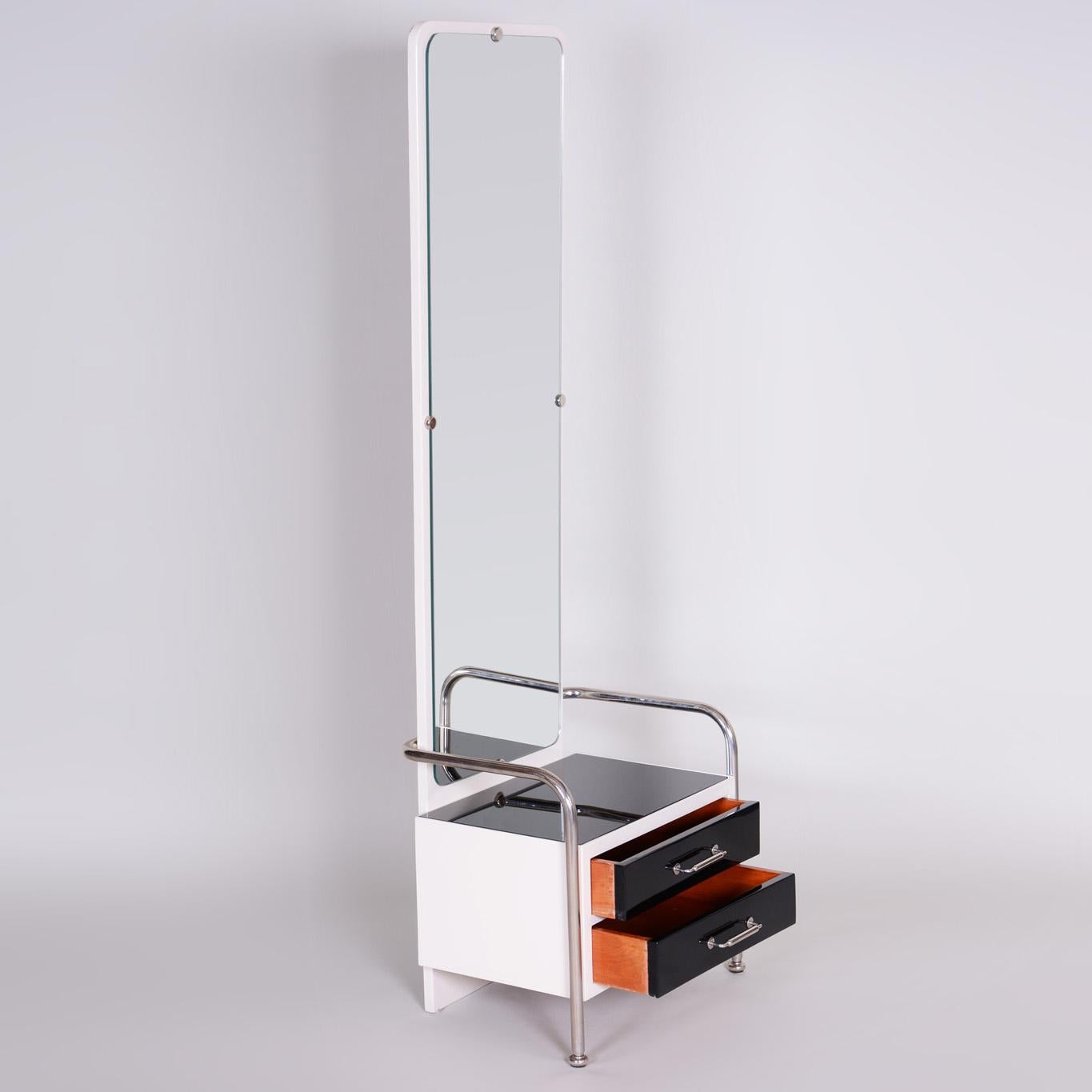 Tchèque Toilette Bauhaus restaurée avec miroir, chrome, bois laqué, tchèque, années 1930 en vente