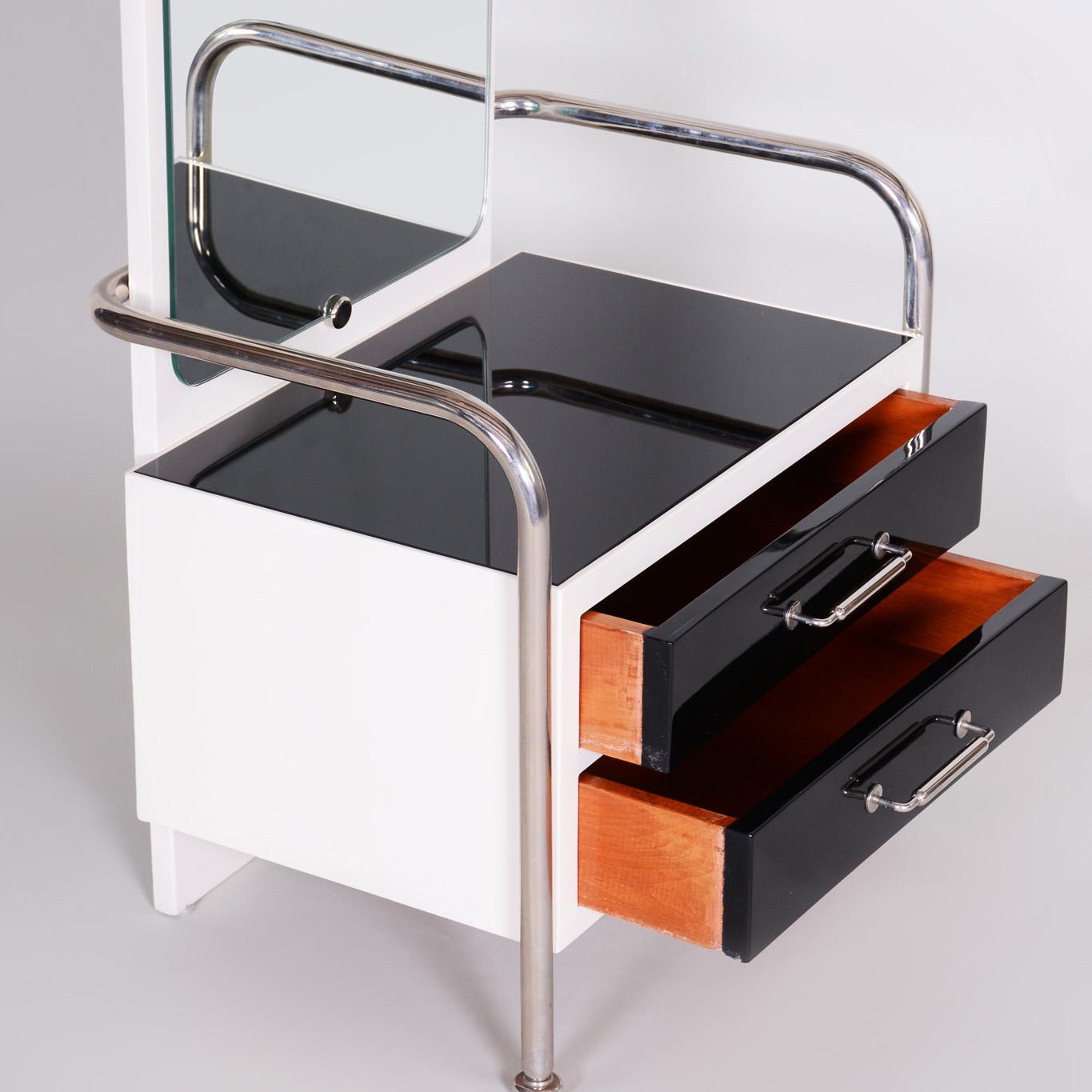 Toilette Bauhaus restaurée avec miroir, chrome, bois laqué, tchèque, années 1930 Bon état - En vente à Brandys nad Labem, Středočeský kraj