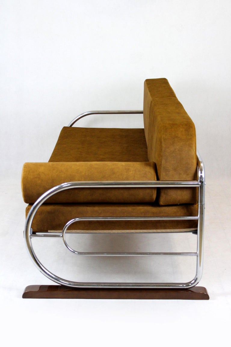 Restored Bauhaus Tubular Chrome Steel Sofa from Hynek Gottwald, 1930s
