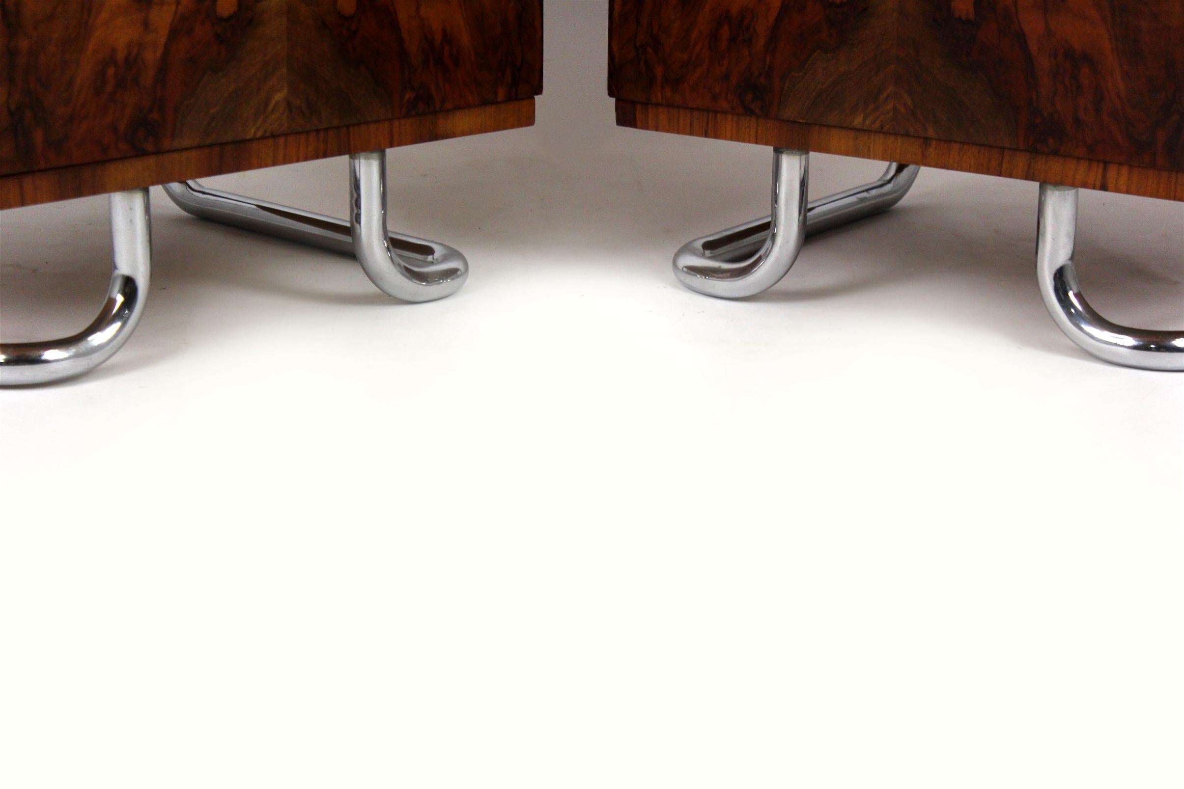 Restored Bauhaus Tubular Steel Nightstands by Hynek Gottwald, 1930s, Set of 2 9
