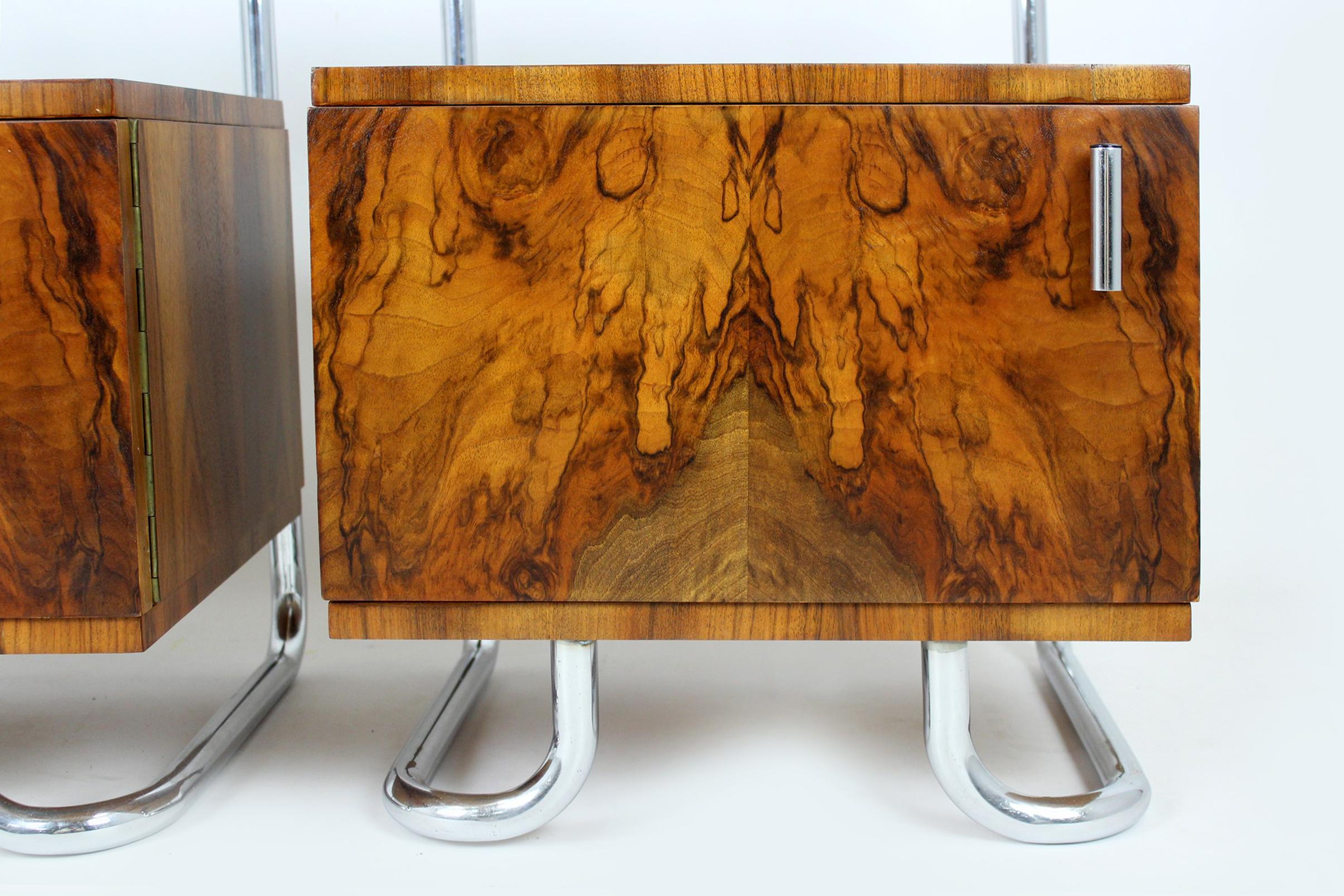 20th Century Restored Bauhaus Tubular Steel Nightstands by Hynek Gottwald, 1930s, Set of 2
