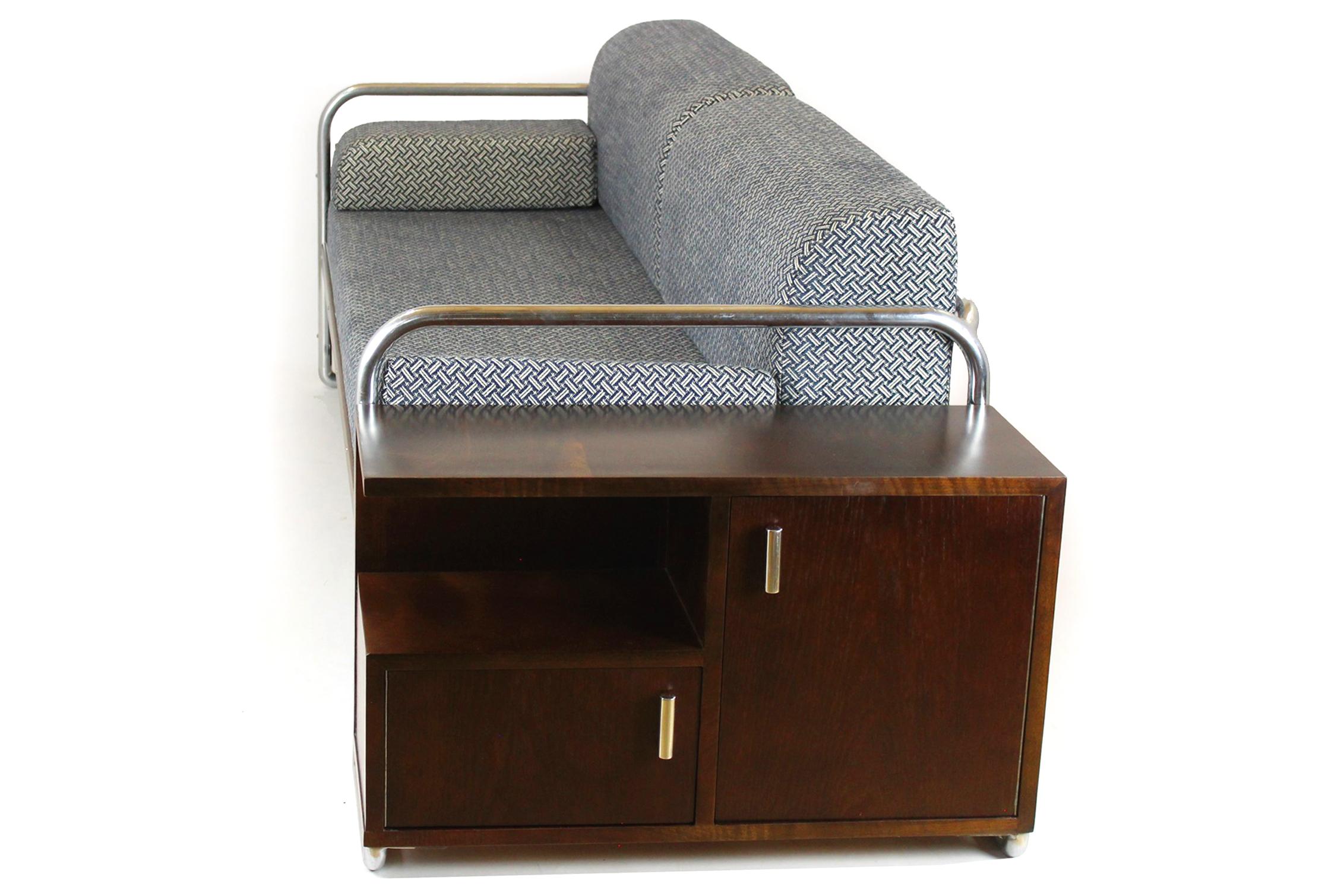 Restauriertes Bauhaus-Sofa aus Stahlrohr von Robert Slezak, 1930er Jahre im Angebot 7