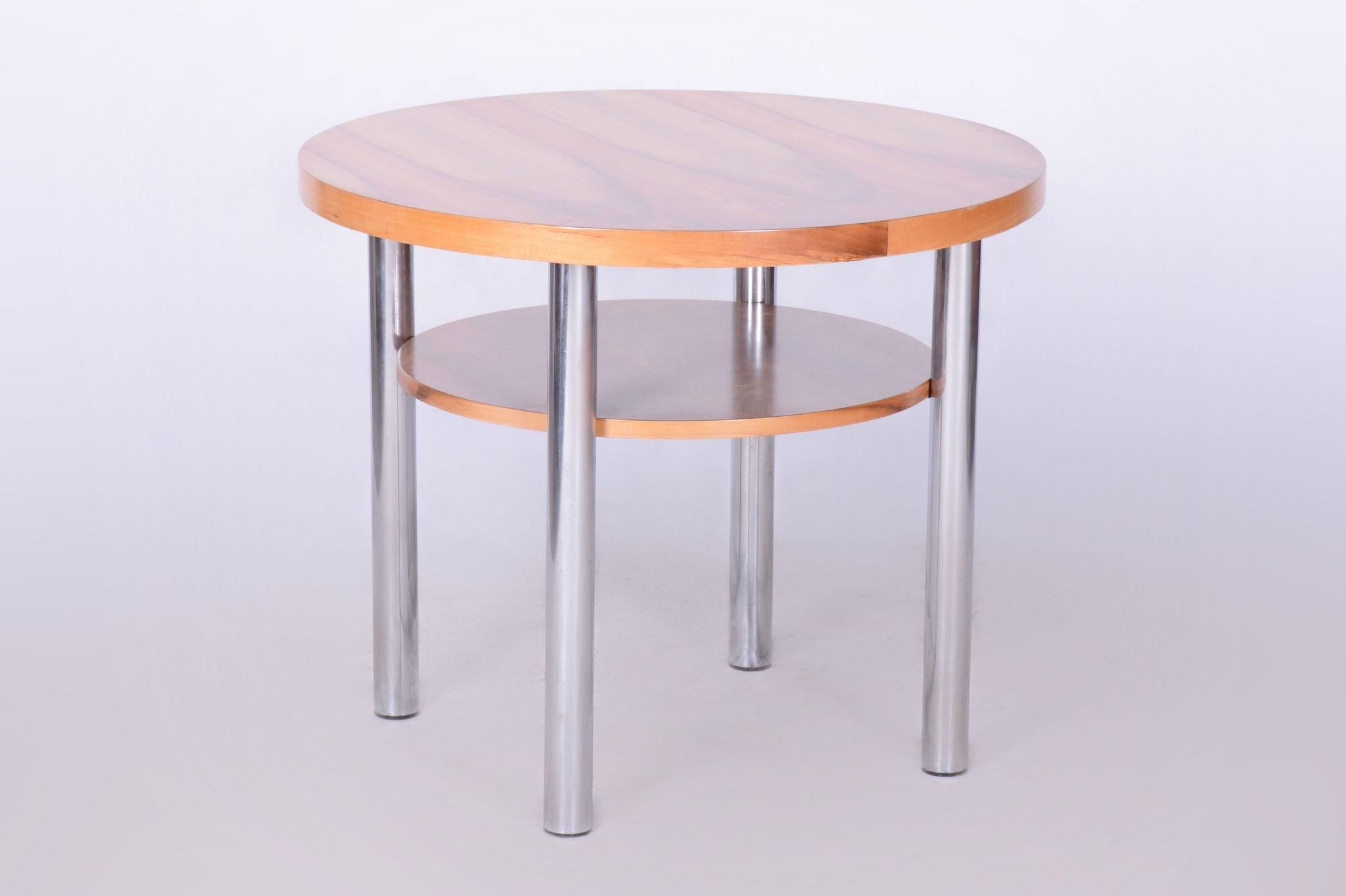 Restored Bauhaus Walnut, Round Table, Mücke - Melder, Chrome, Czechia, 1930s For Sale 2