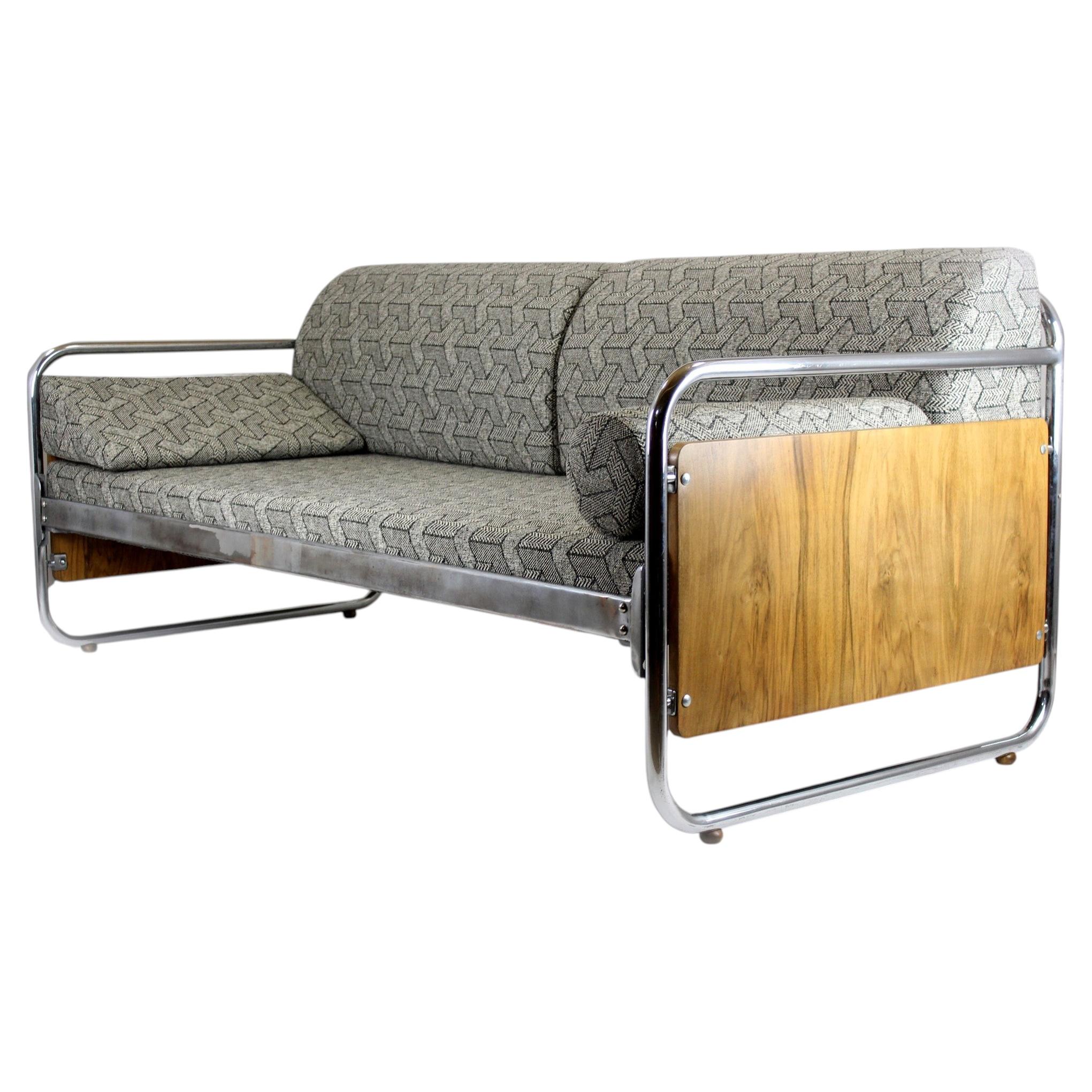 Restored Bauhaus Walnut Sofa, Tubular Steel Frame, Czechoslovakia, 1940s