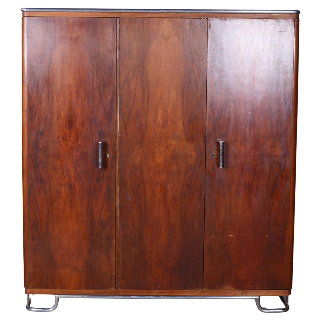 Restored Bauhaus Wardrobe, by Hynek Gottwald, Walnut, Chrome, Czech, 1930s For Sale