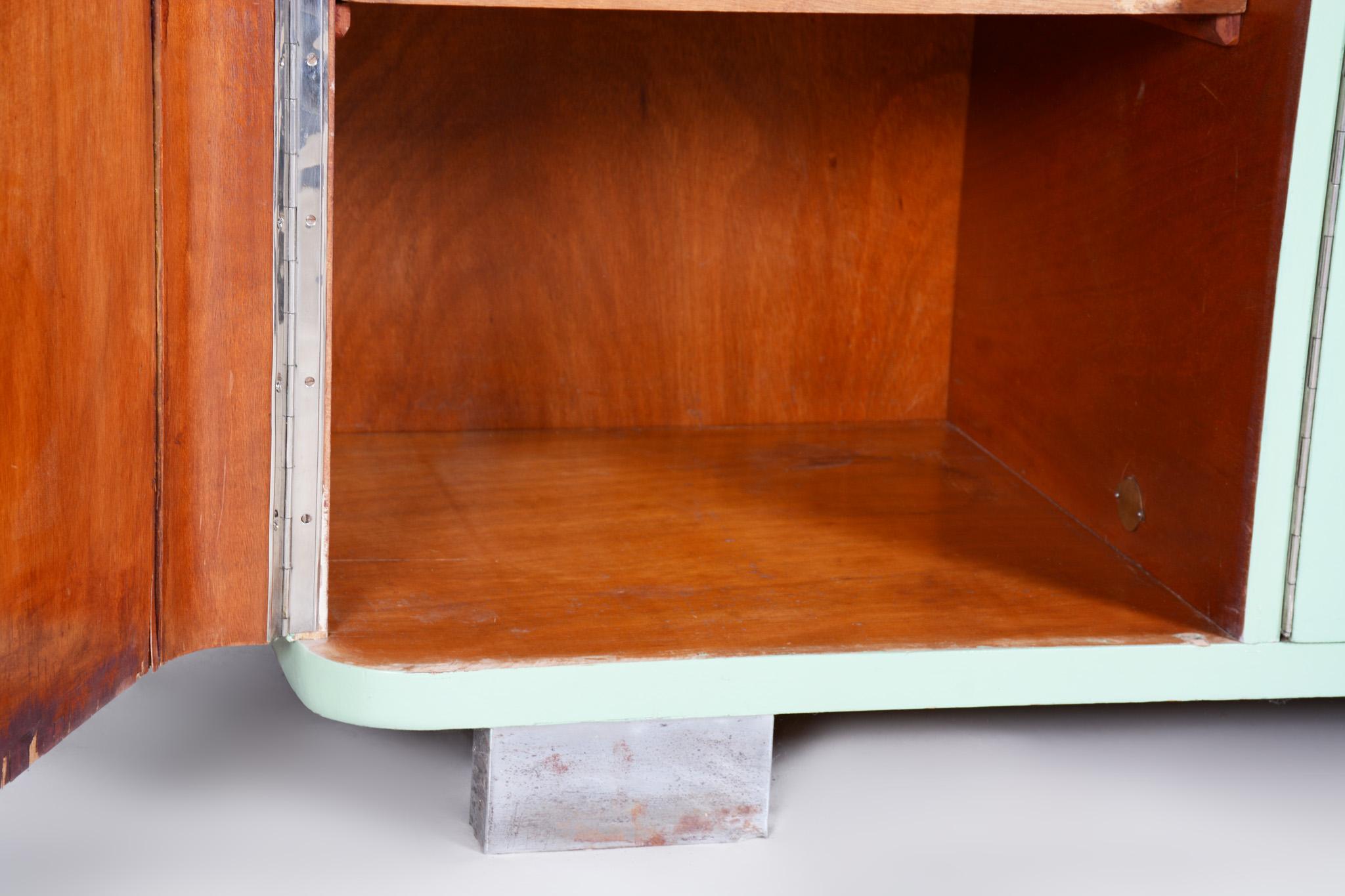 Restored Bauhaus Wardrobe, by Vichr a spol., Original Paint, Czech, 1930s in vendita 8