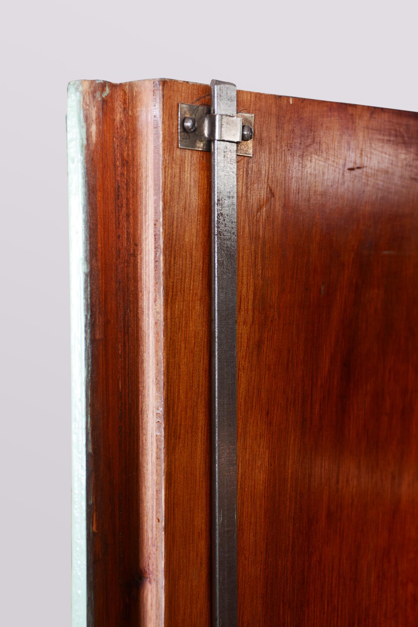 Restored Bauhaus Wardrobe, by Vichr a spol., Original Paint, Czech, 1930s in vendita 10